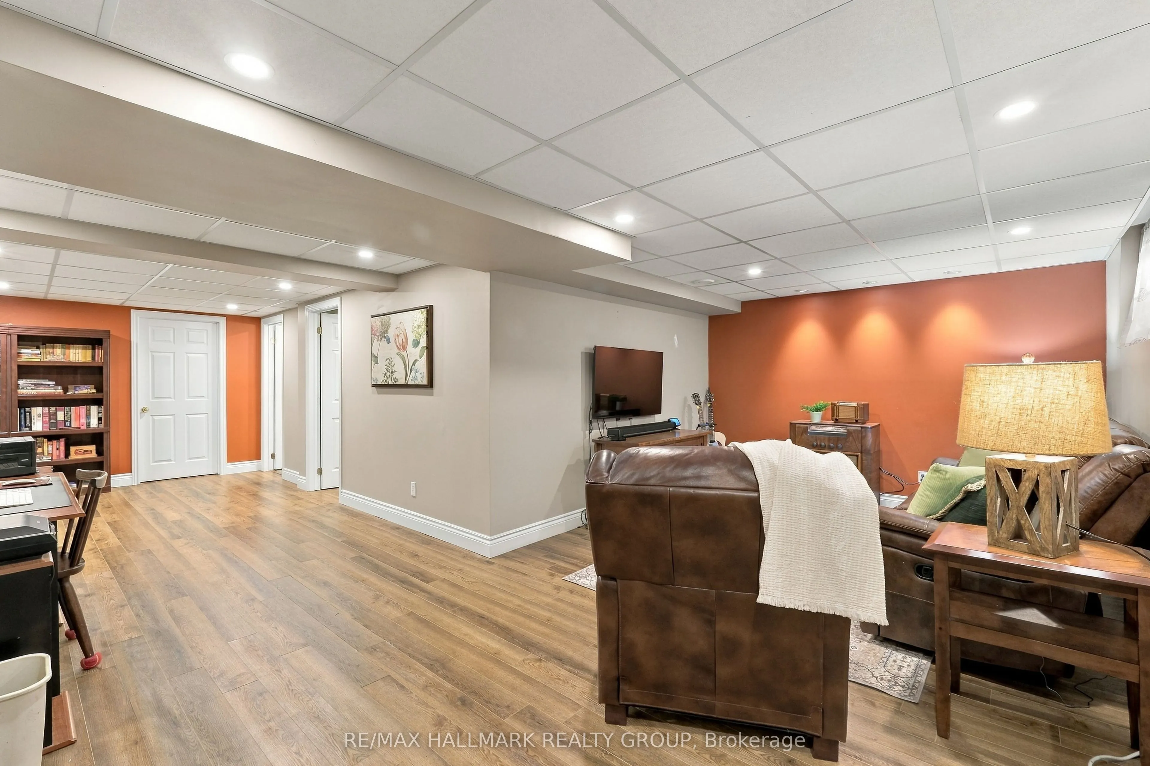 22 Grand Harbour Court #29