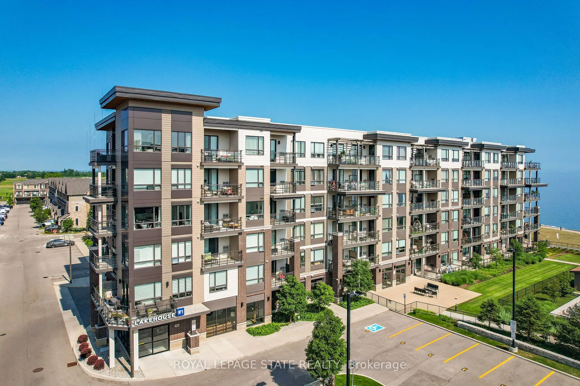 40 Esplanade Lane #206