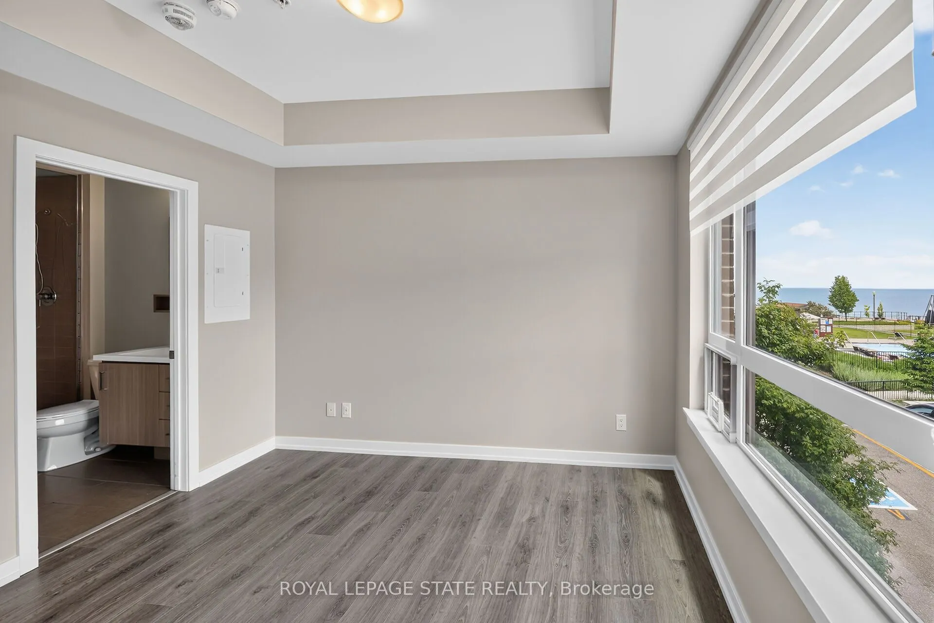 40 Esplanade Lane #206
