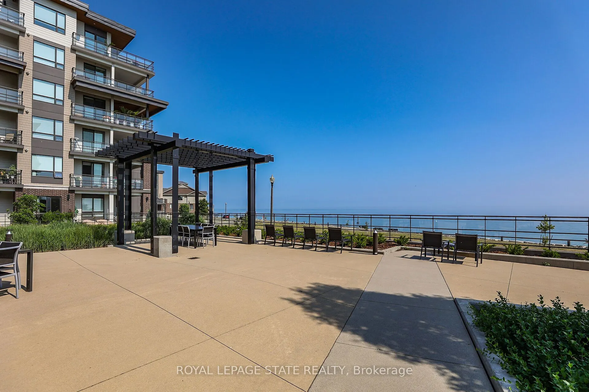 40 Esplanade Lane #206