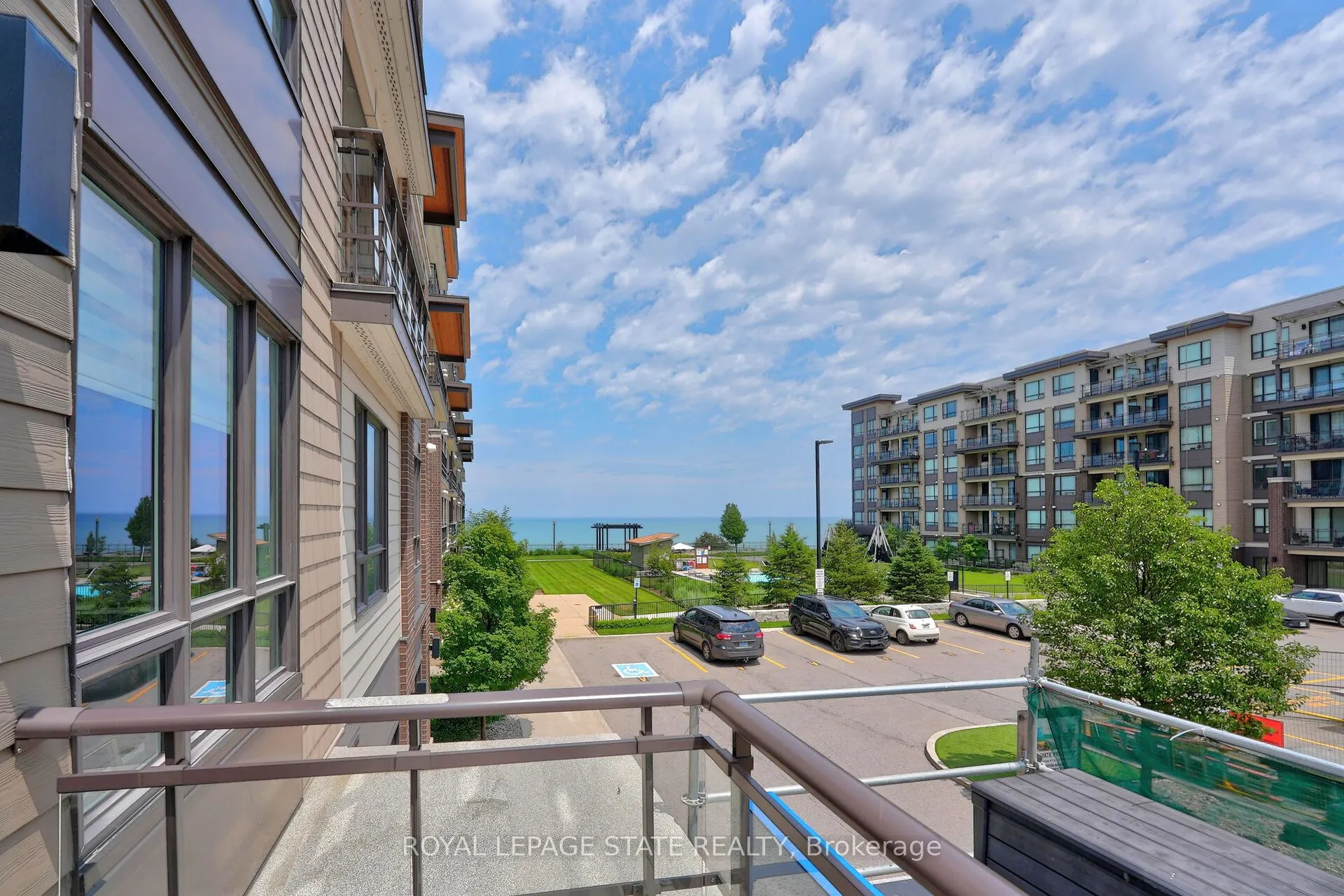 40 Esplanade Lane #206