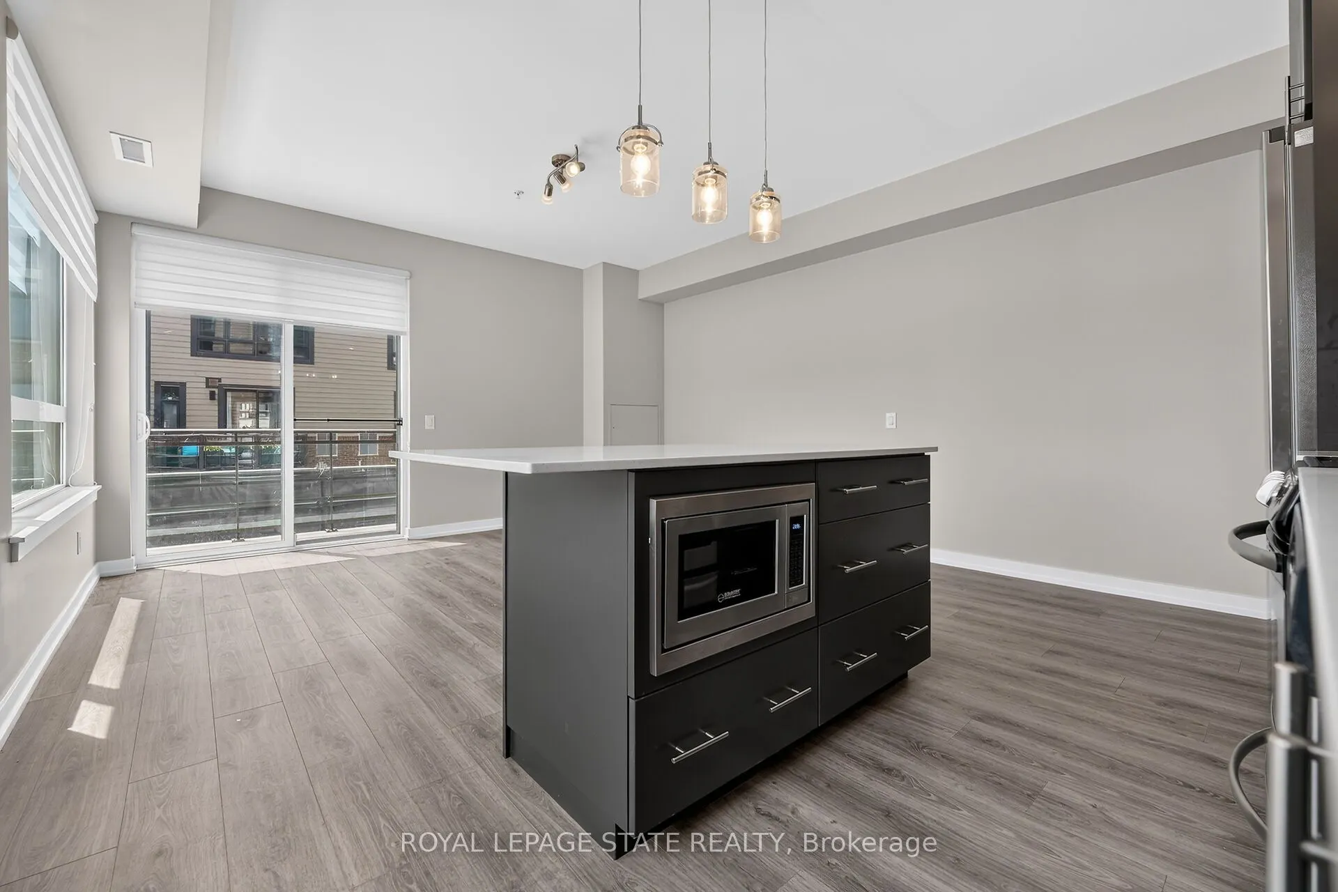40 Esplanade Lane #206