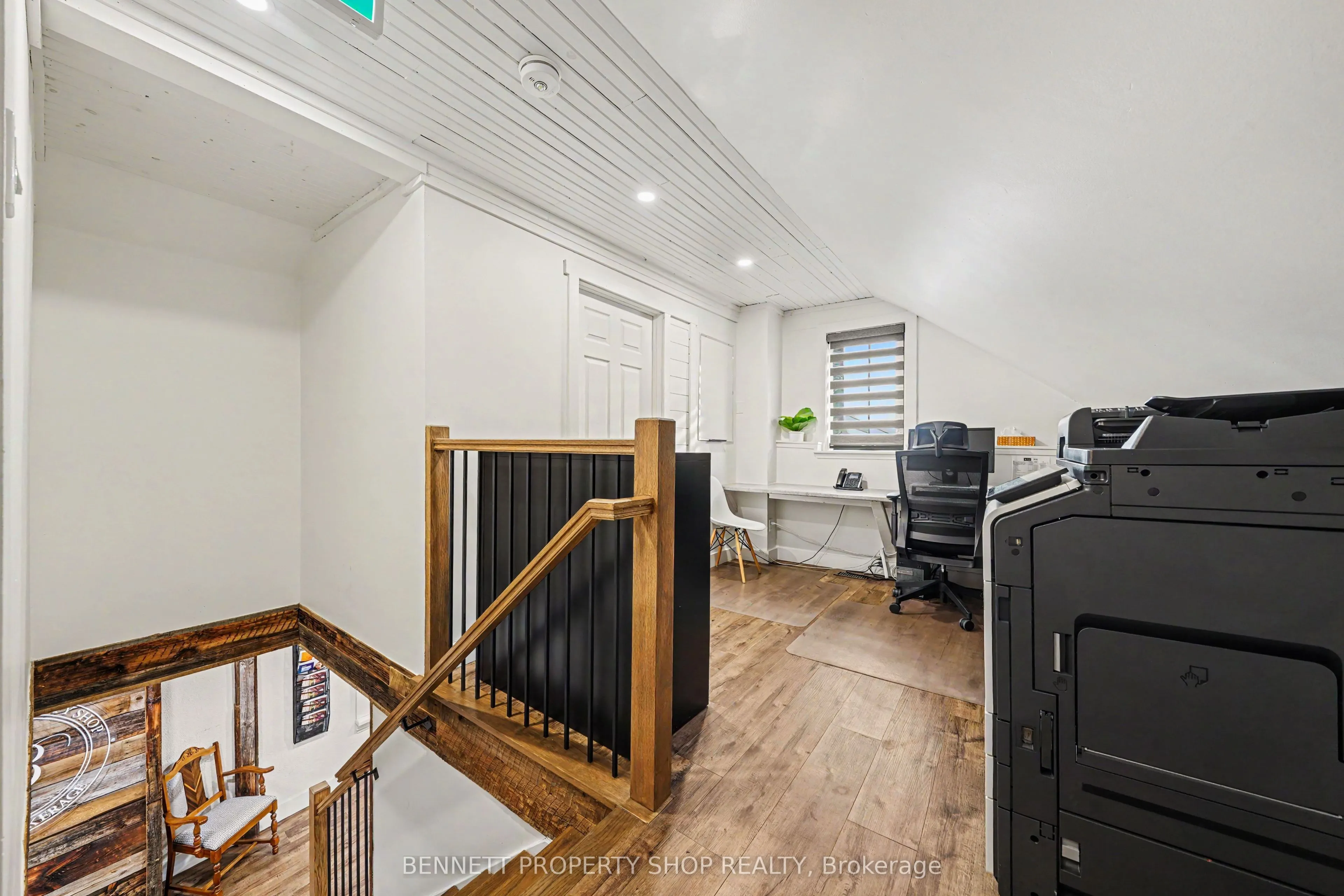 1194 Carp Road