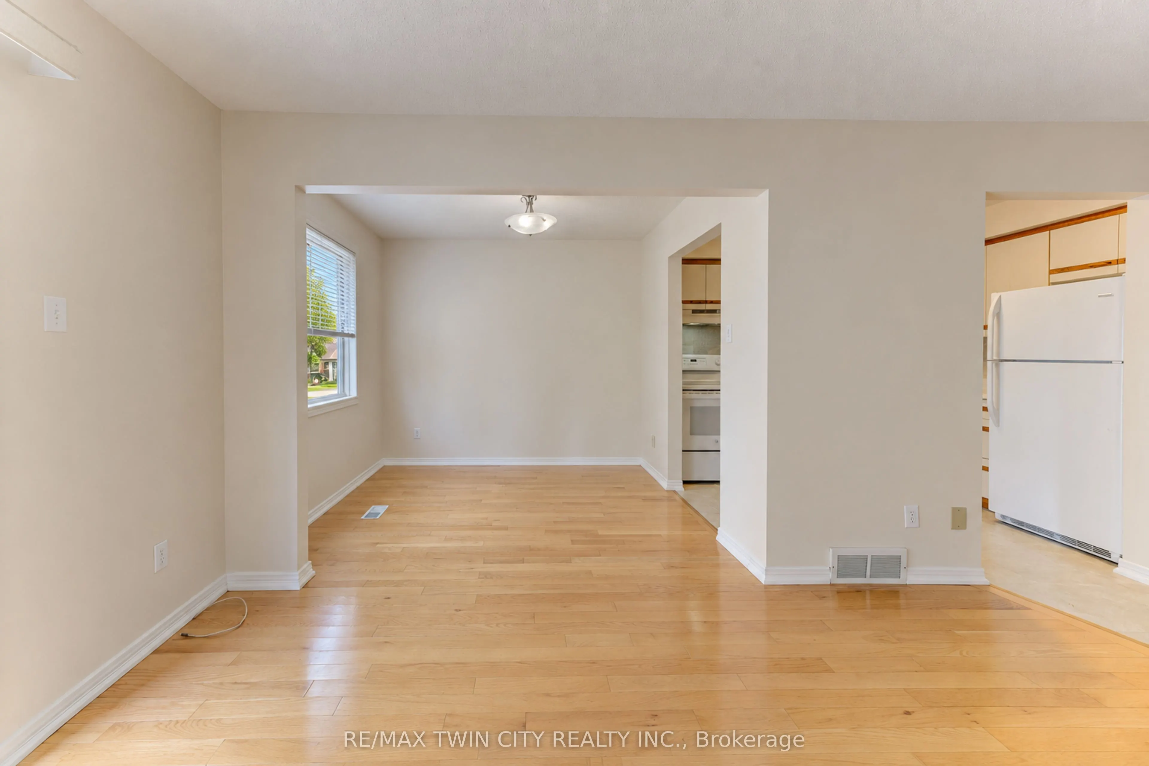 360 Cornridge Place #4