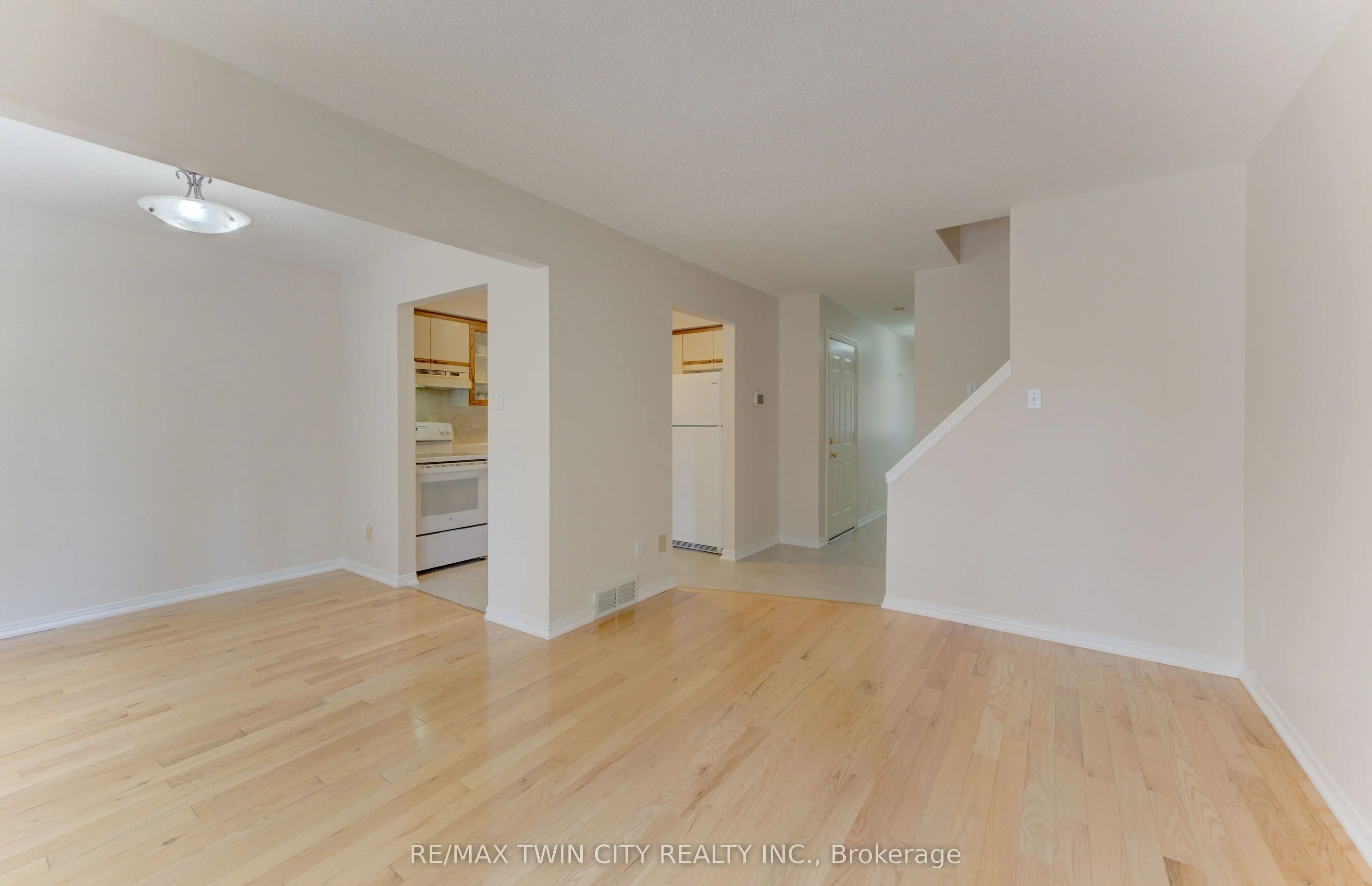 360 Cornridge Place #4