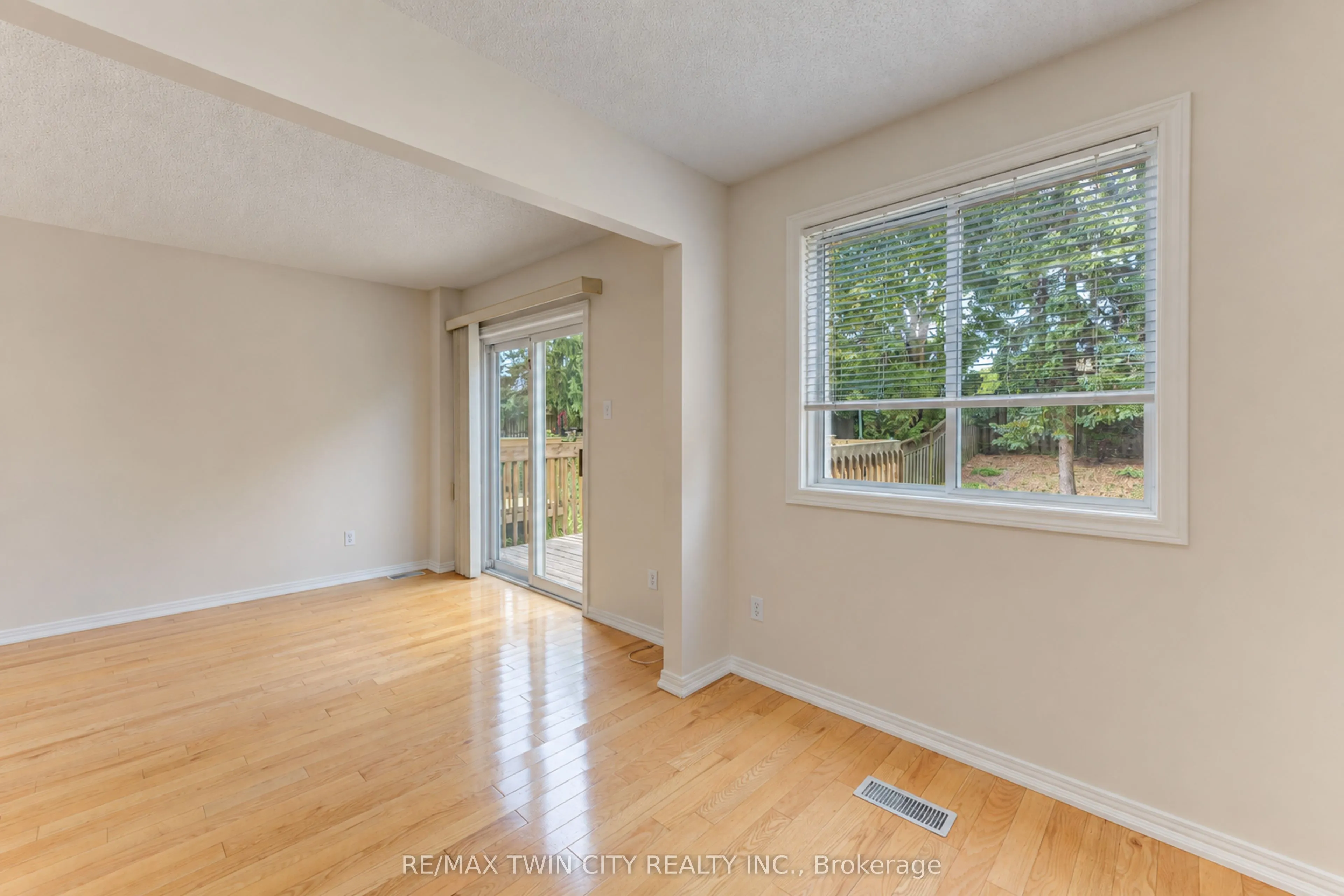 360 Cornridge Place #4