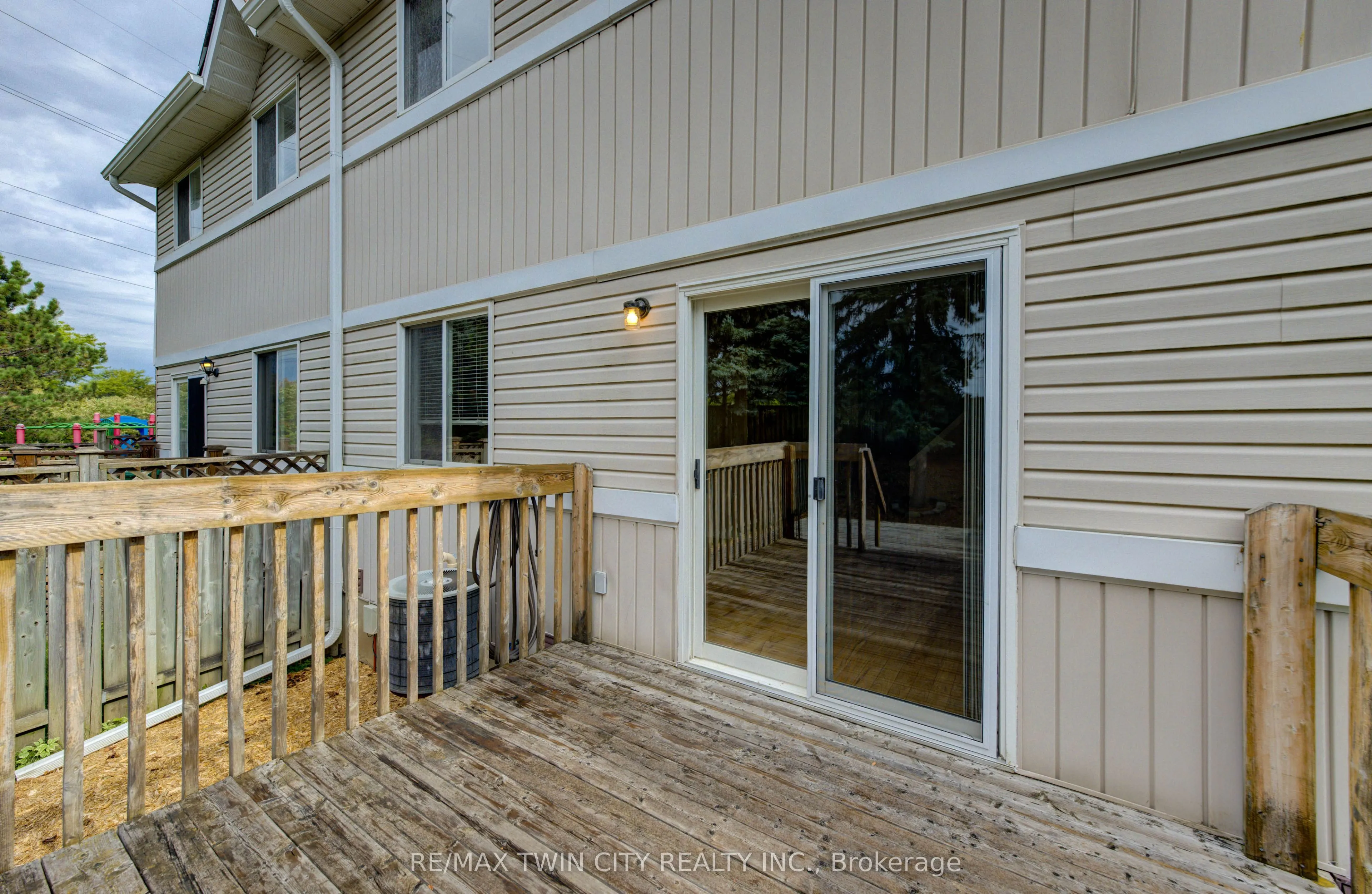 360 Cornridge Place #4
