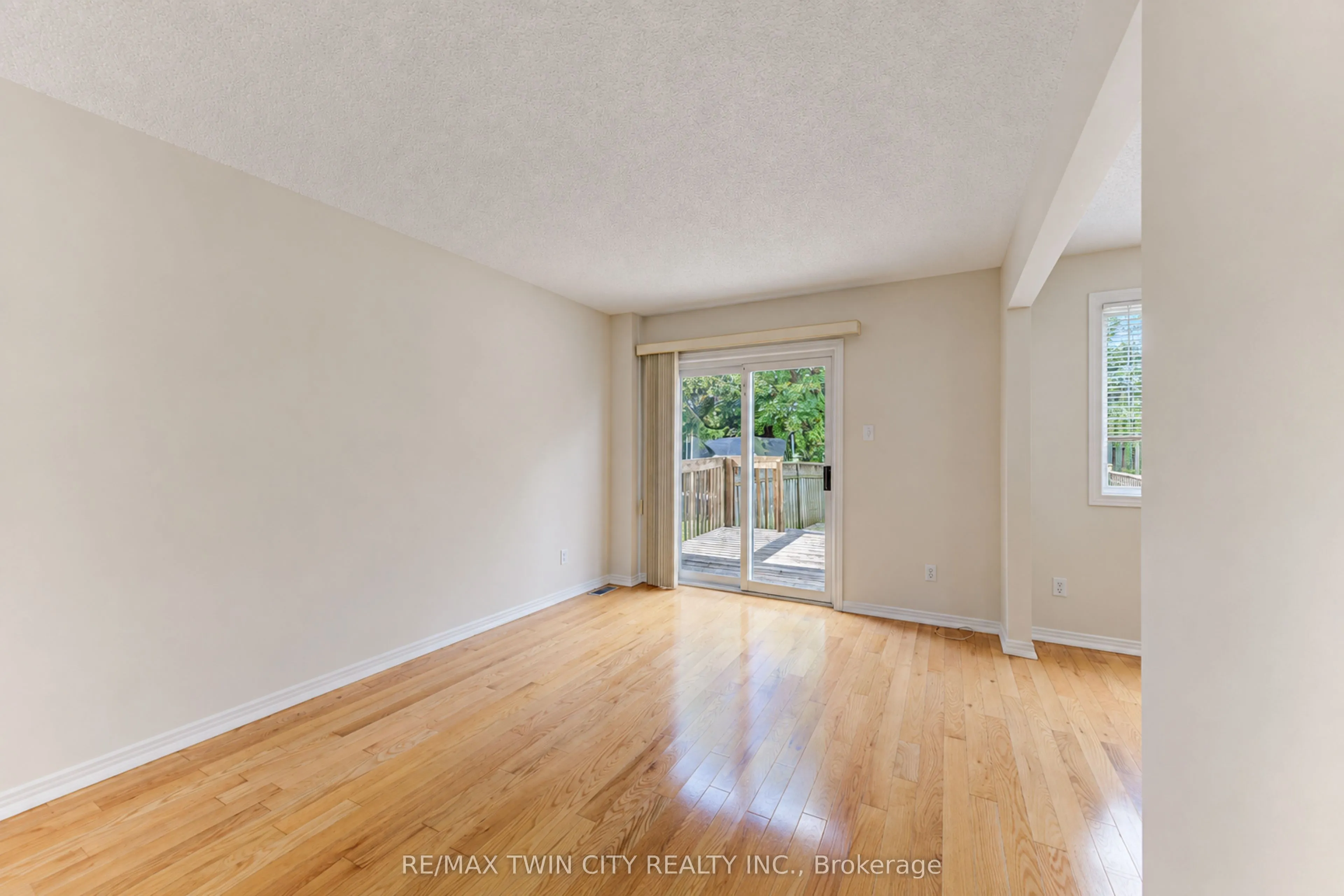 360 Cornridge Place #4