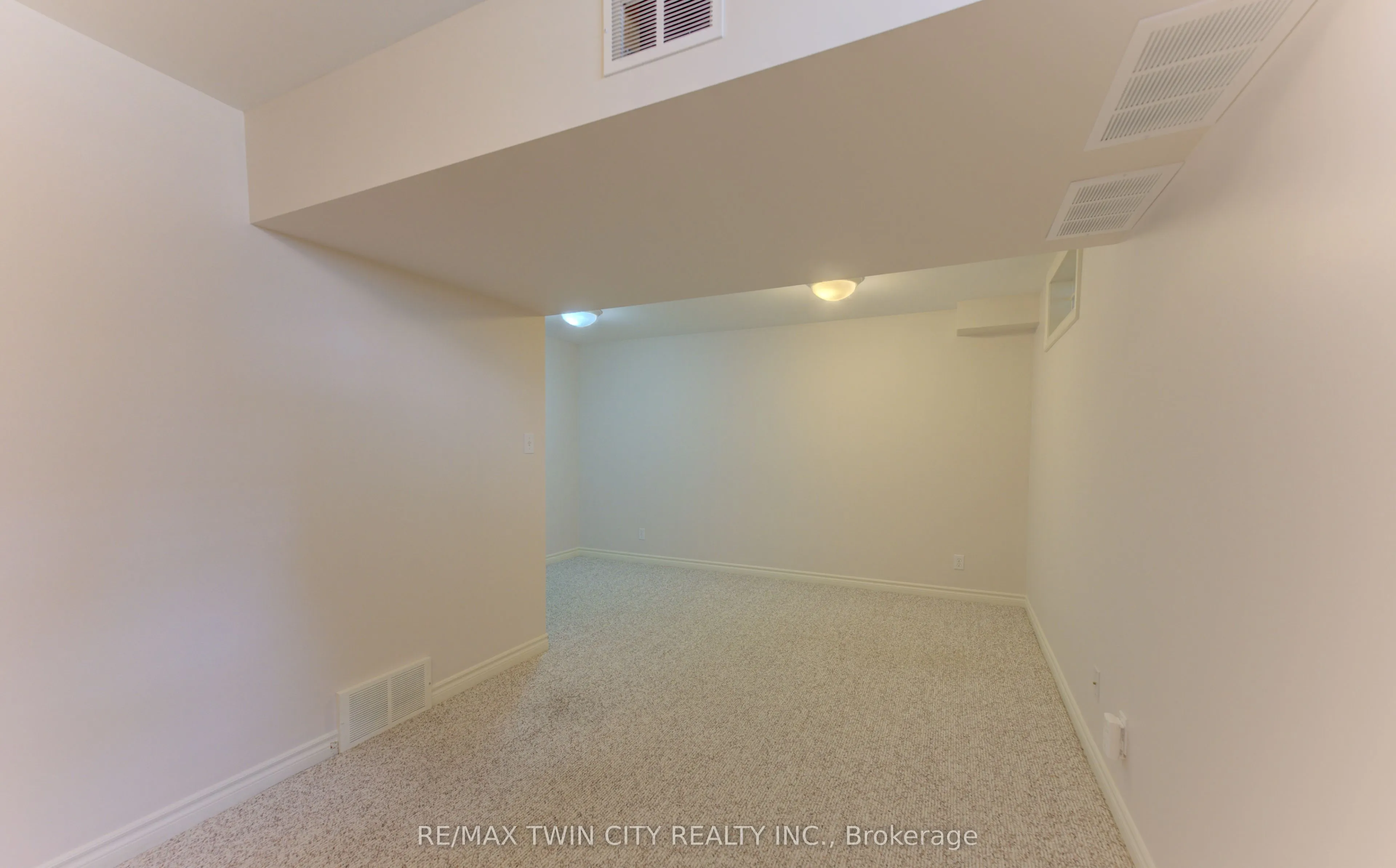 360 Cornridge Place #4