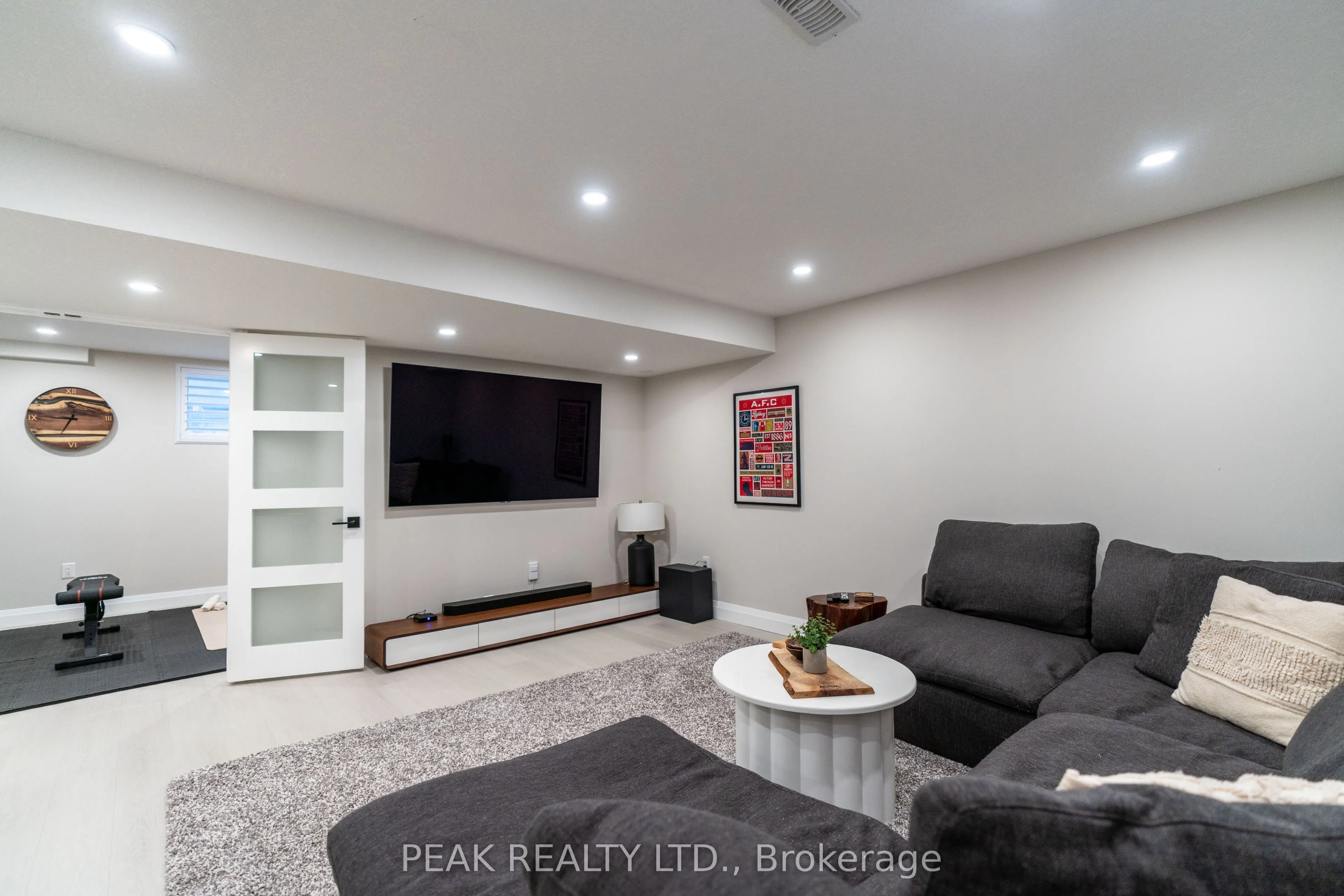 311 Chokecherry Crescent