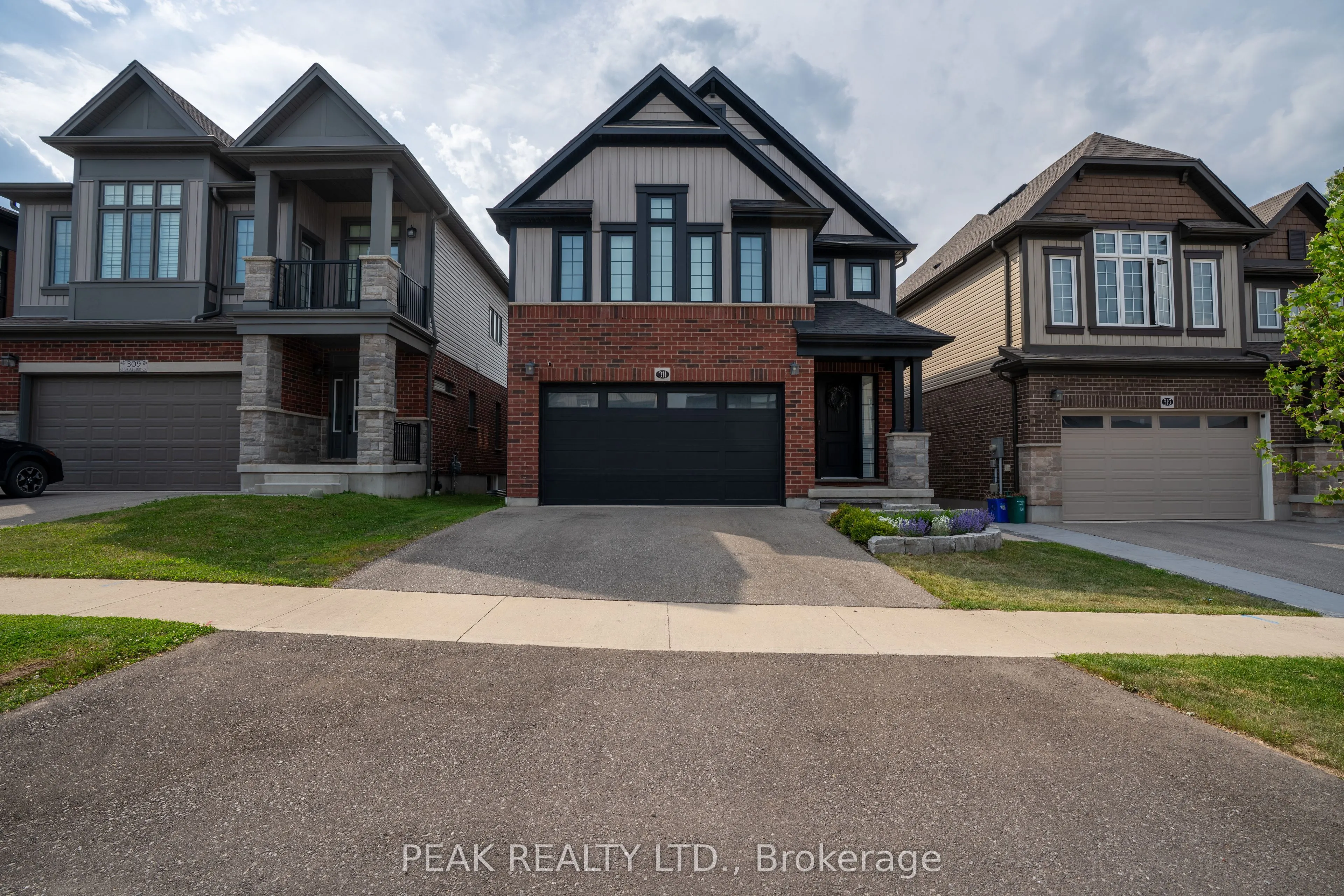 311 Chokecherry Crescent