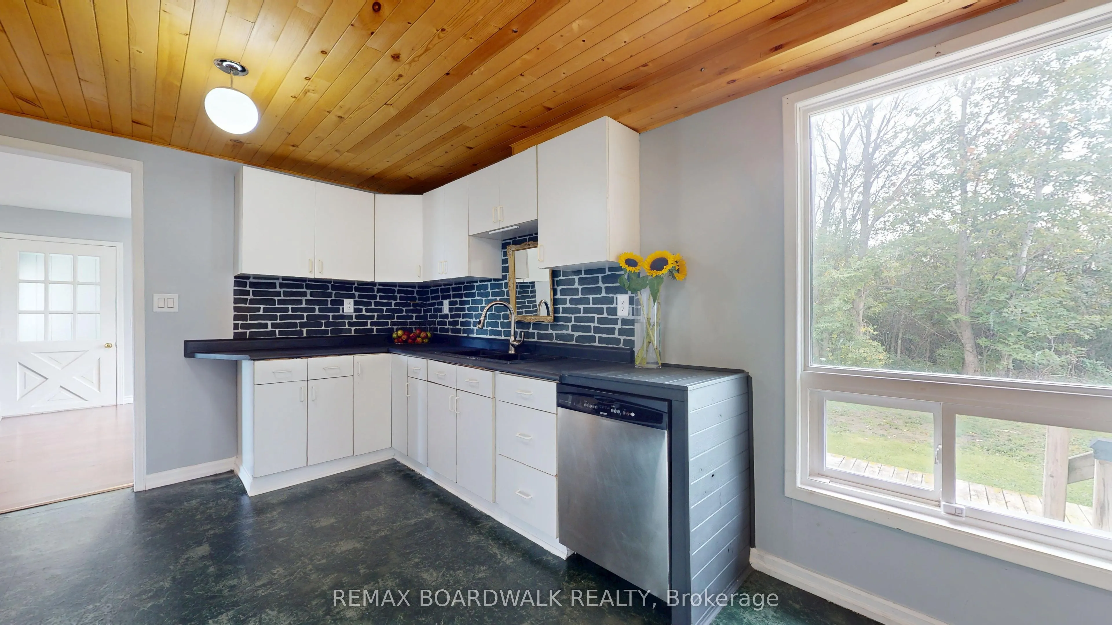 94 Quabbin Road