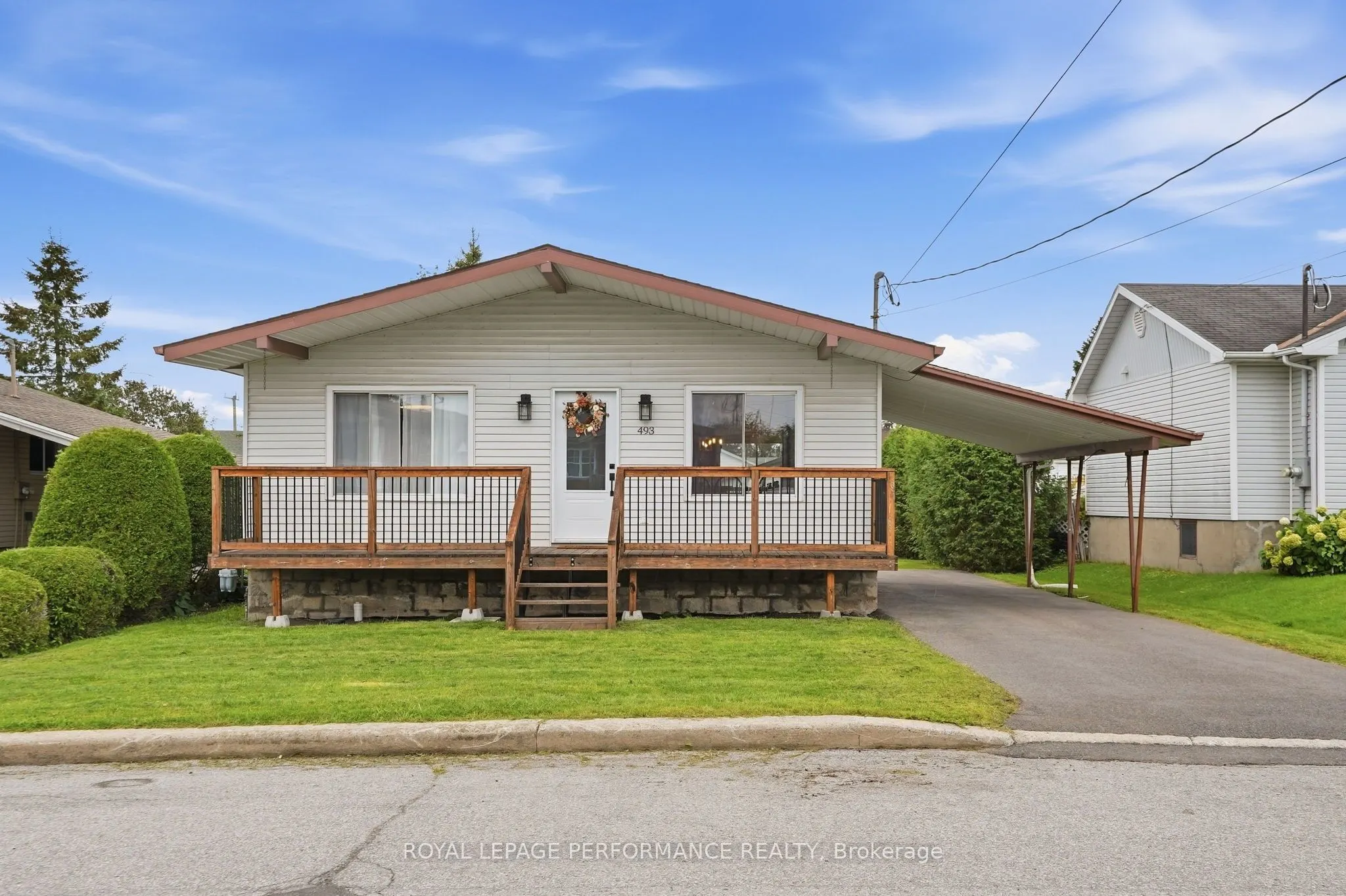 493 Catherine Street