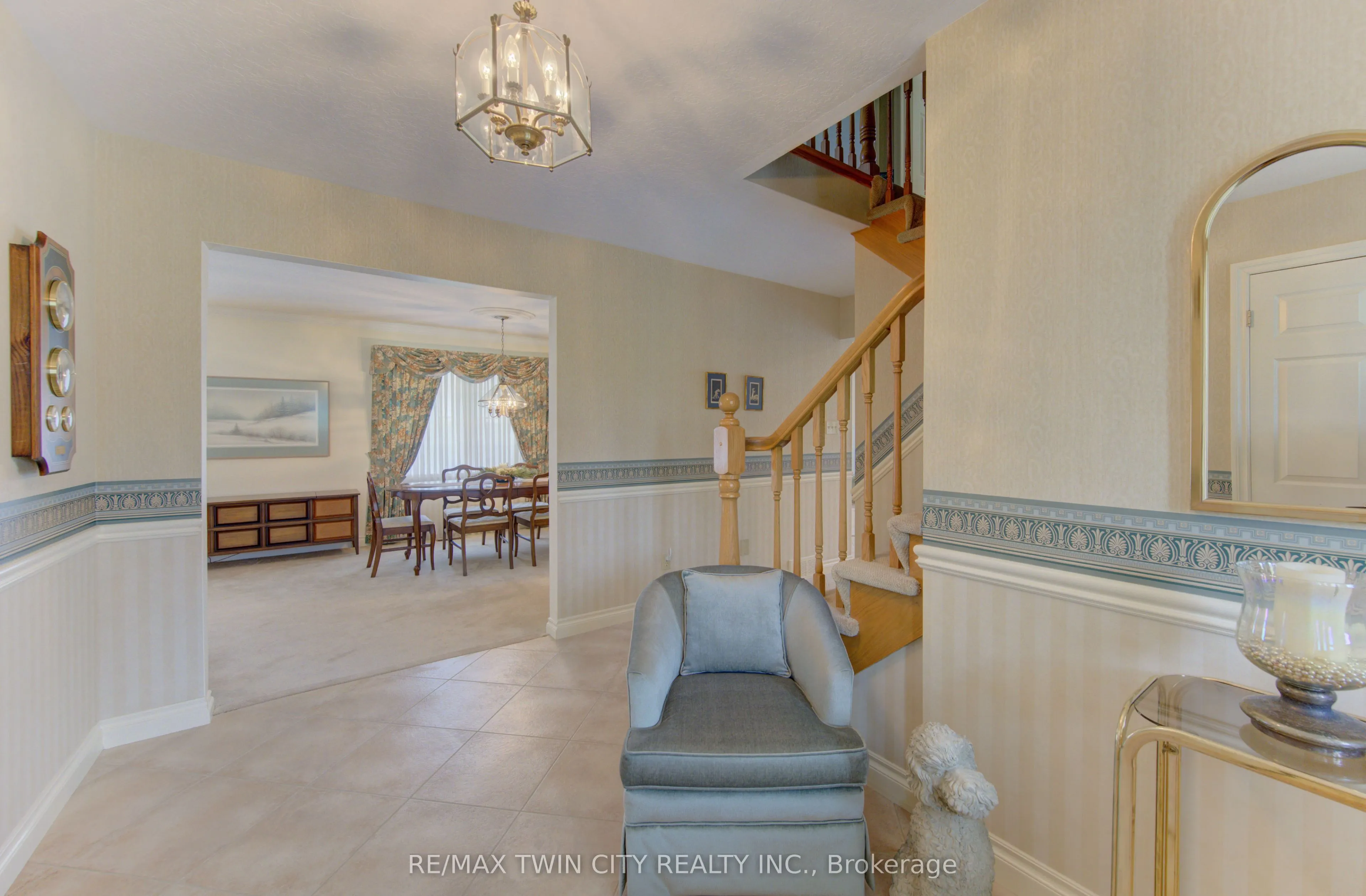 298 Roxton Drive #13