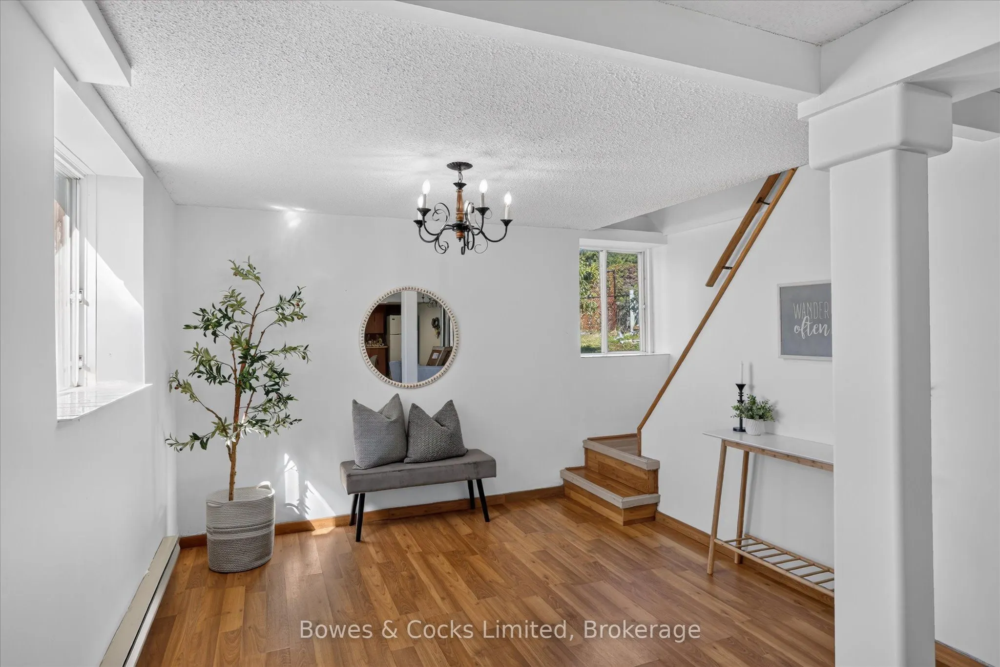 79 Oakdene Crescent