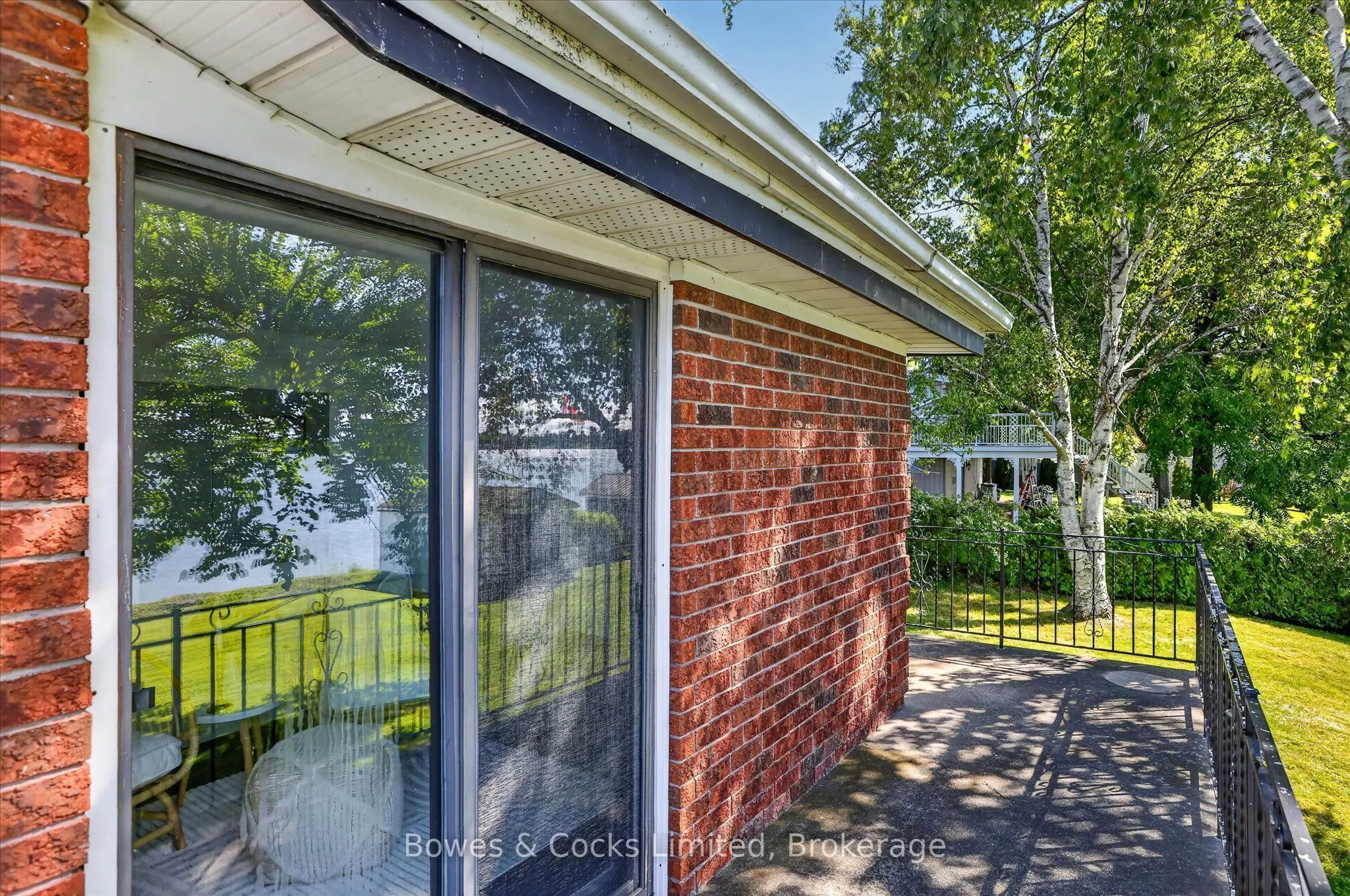 79 Oakdene Crescent