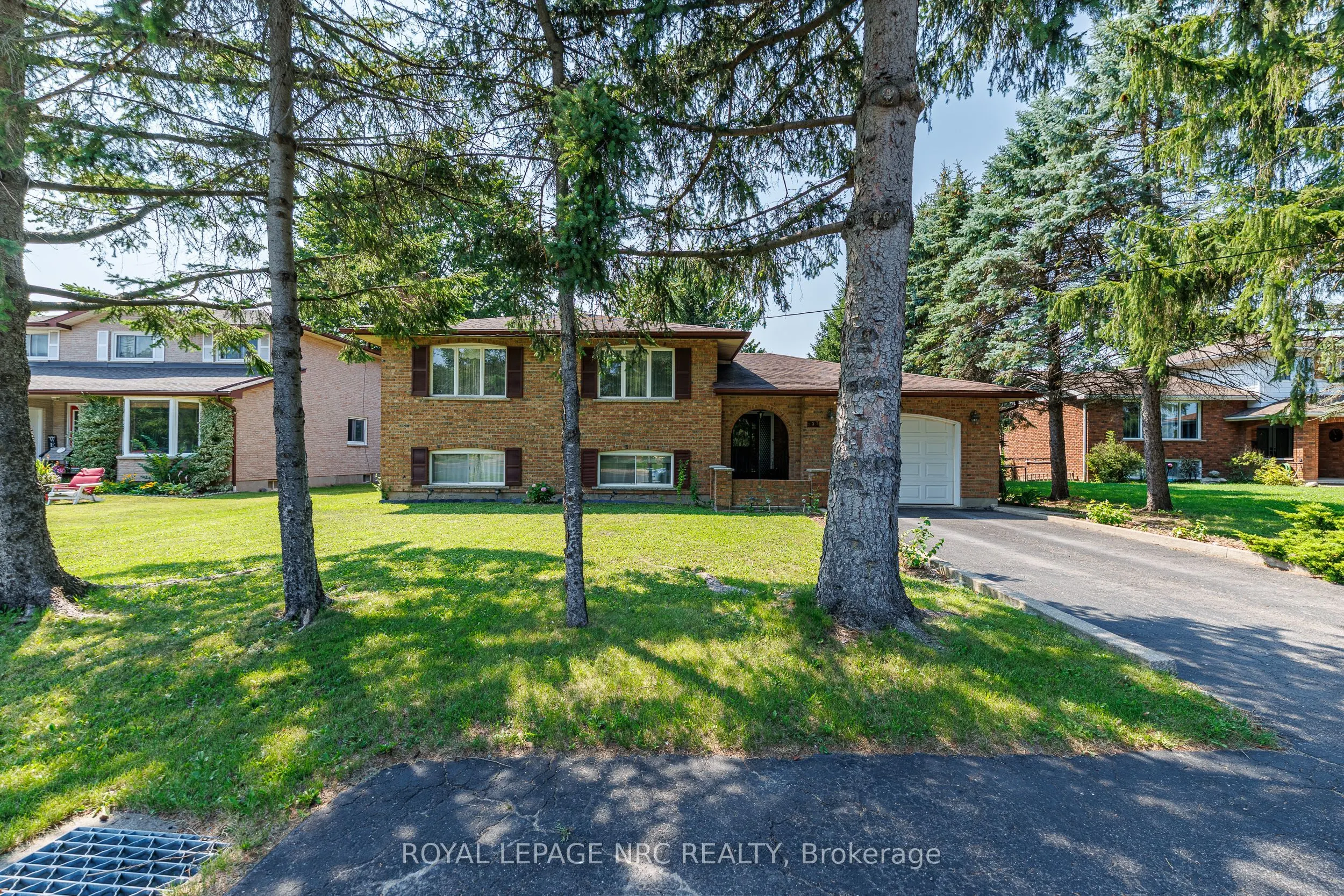 233 West Side Road
