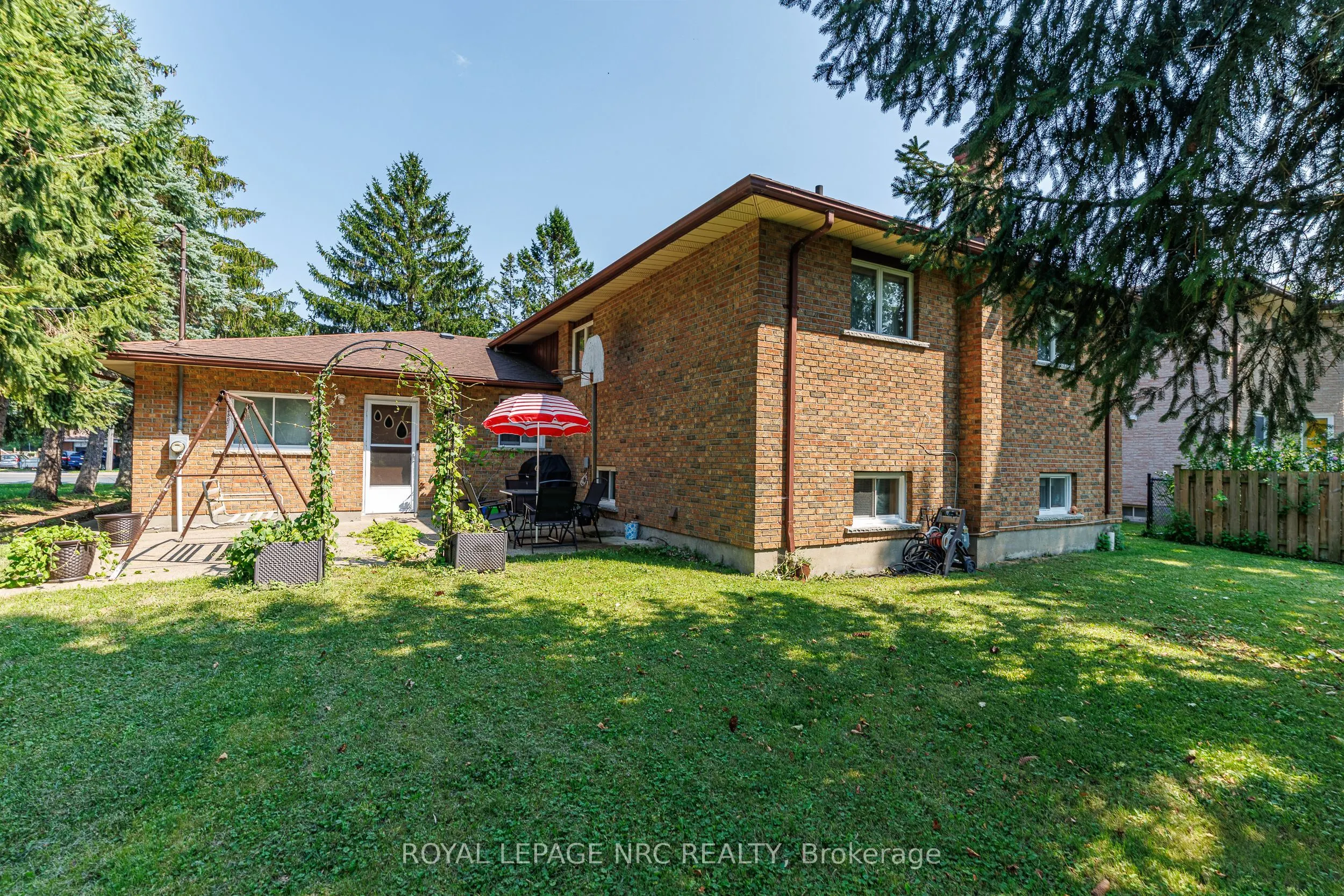 233 West Side Road