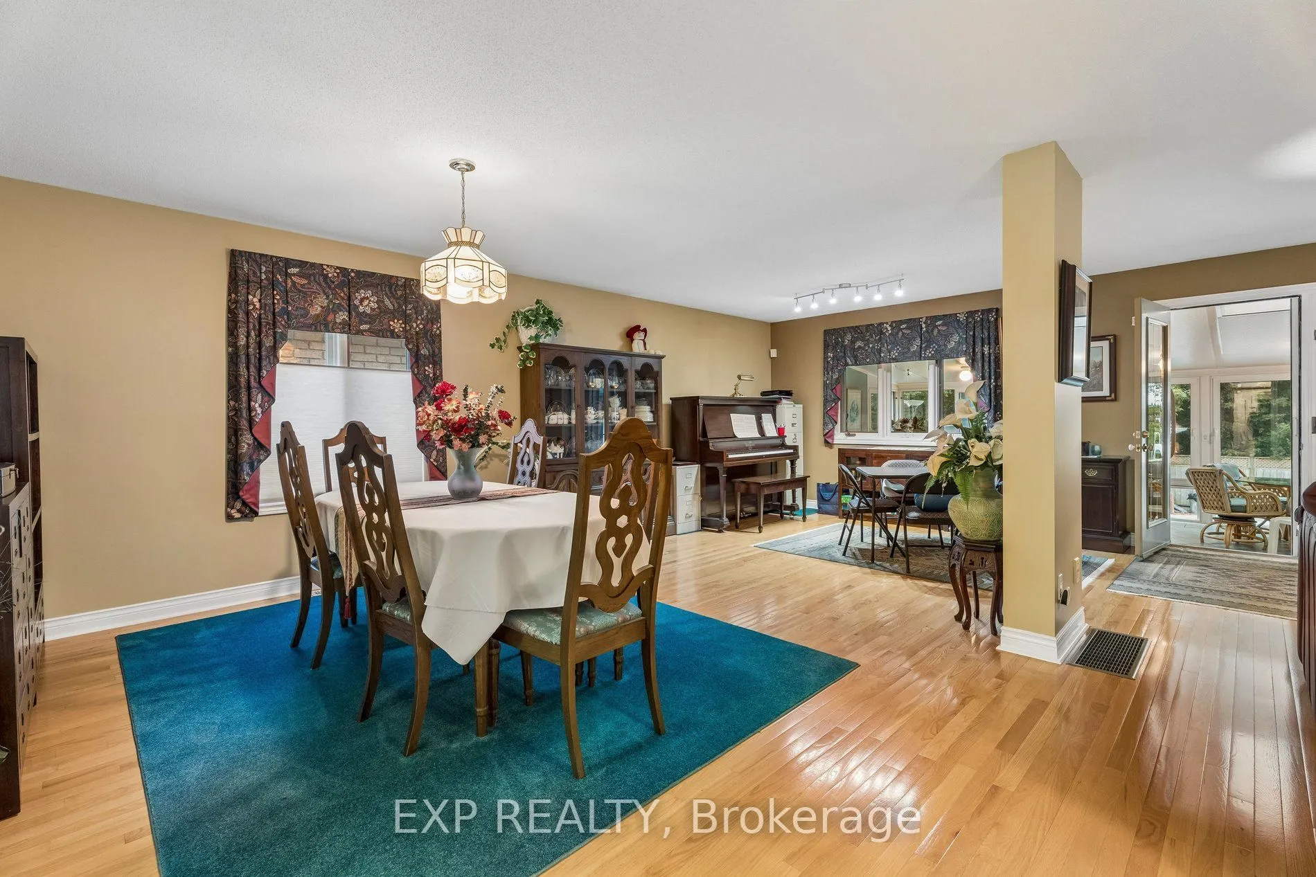 152 Dufferin Avenue #8