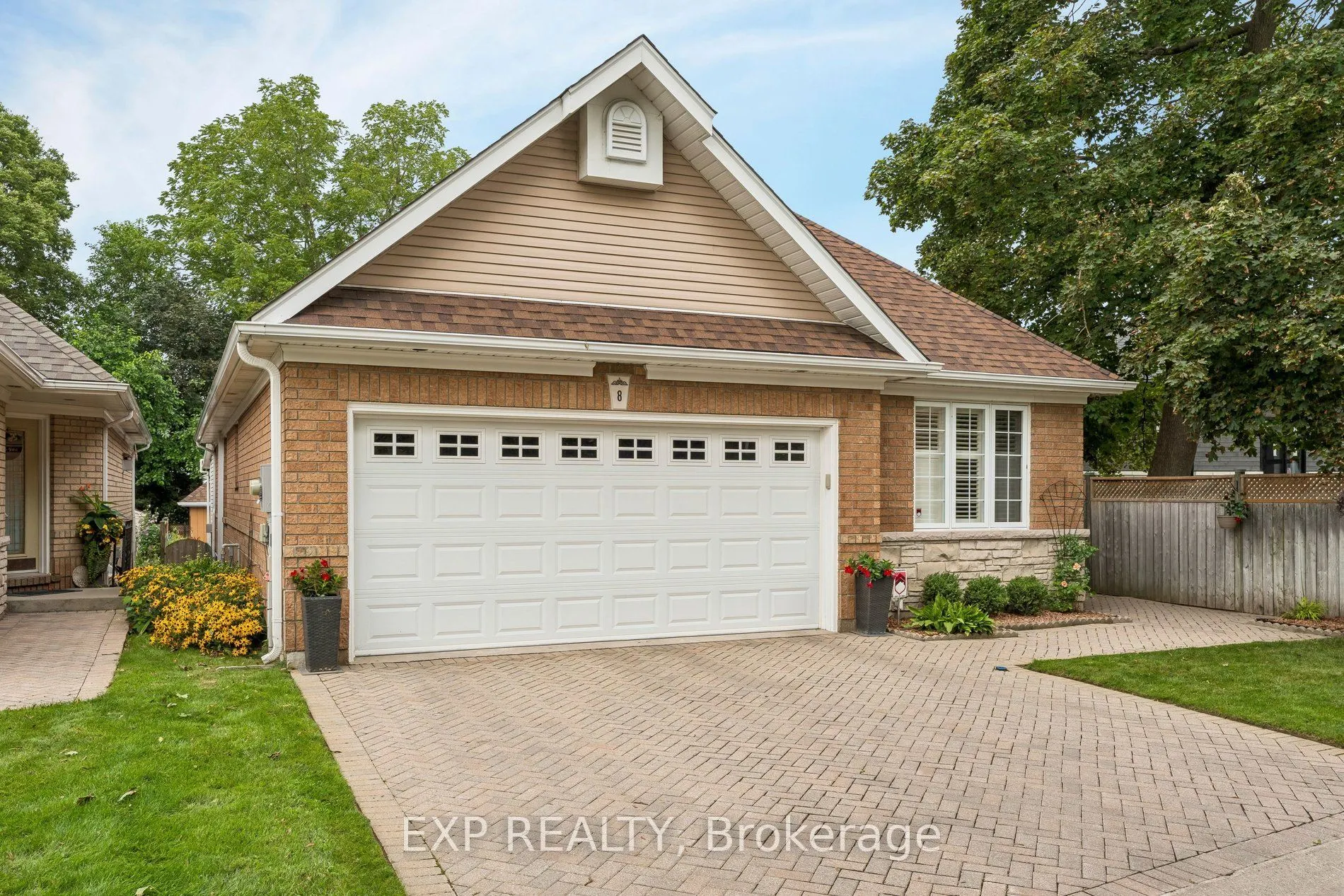 152 Dufferin Avenue #8