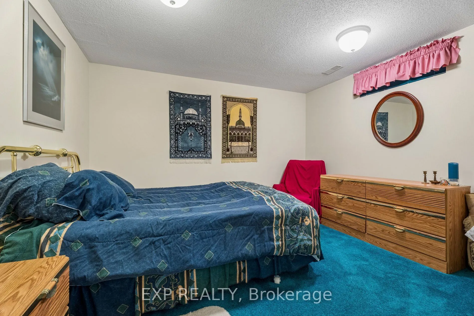 152 Dufferin Avenue #8