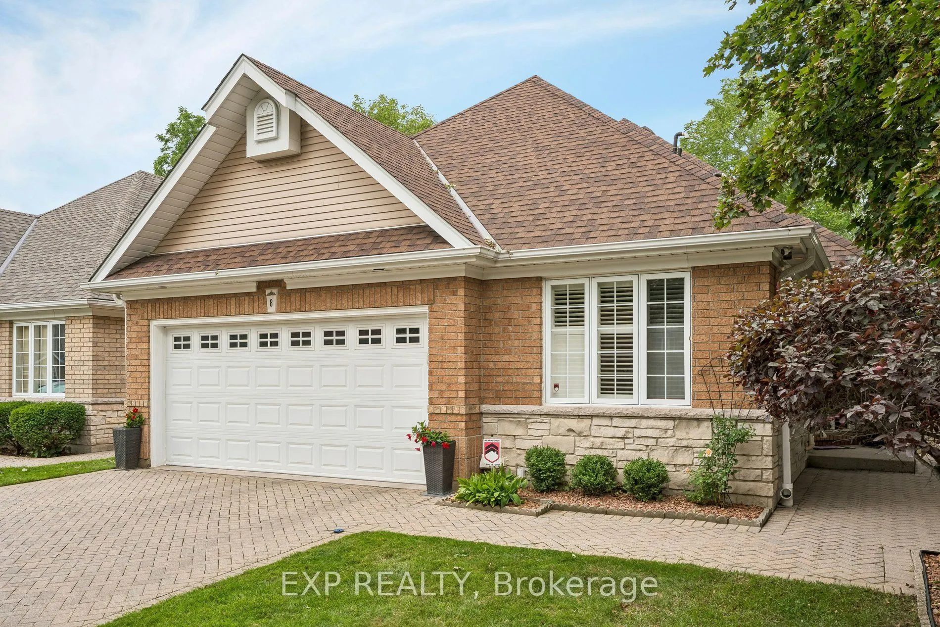 152 Dufferin Avenue #8