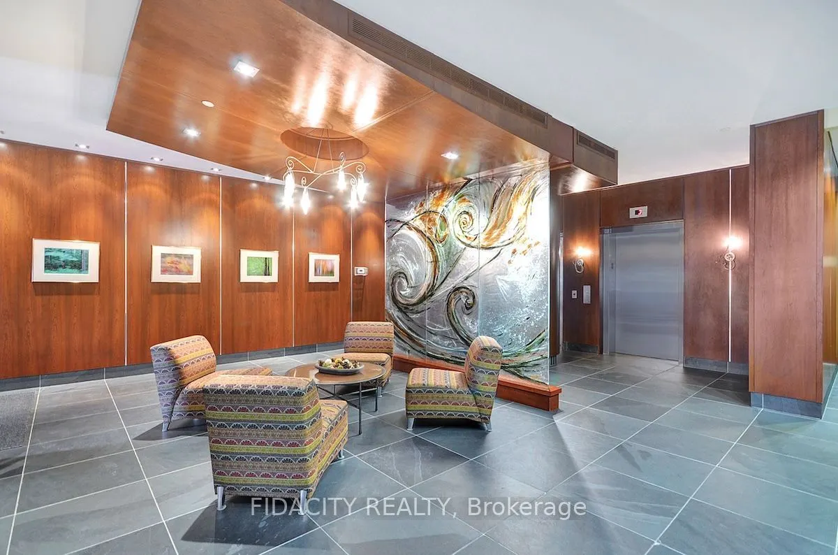 320 Mcleod Street #302