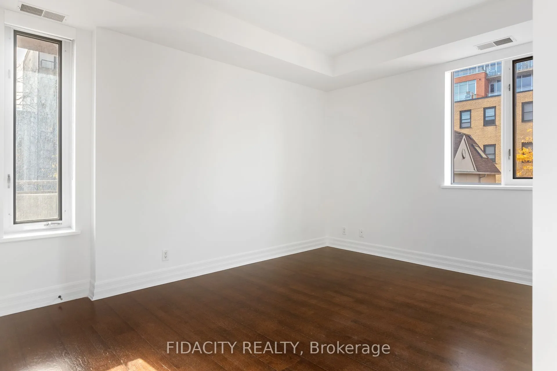 320 Mcleod Street #302