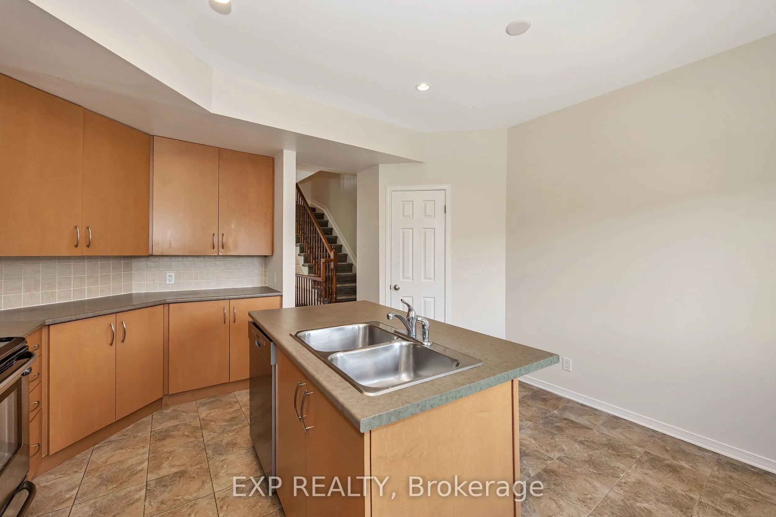 29 Jardin Private E #295