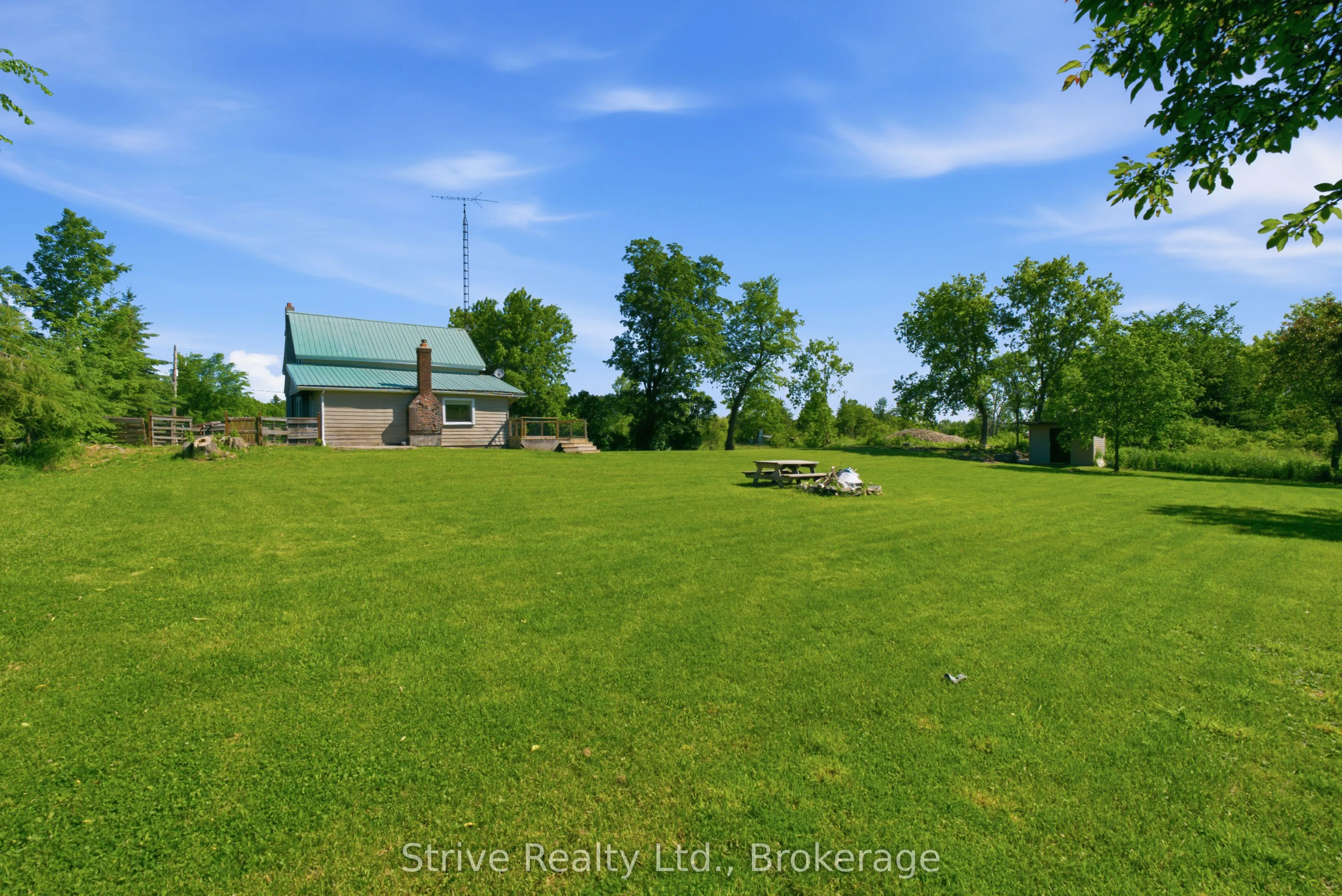 116 Concession Street W