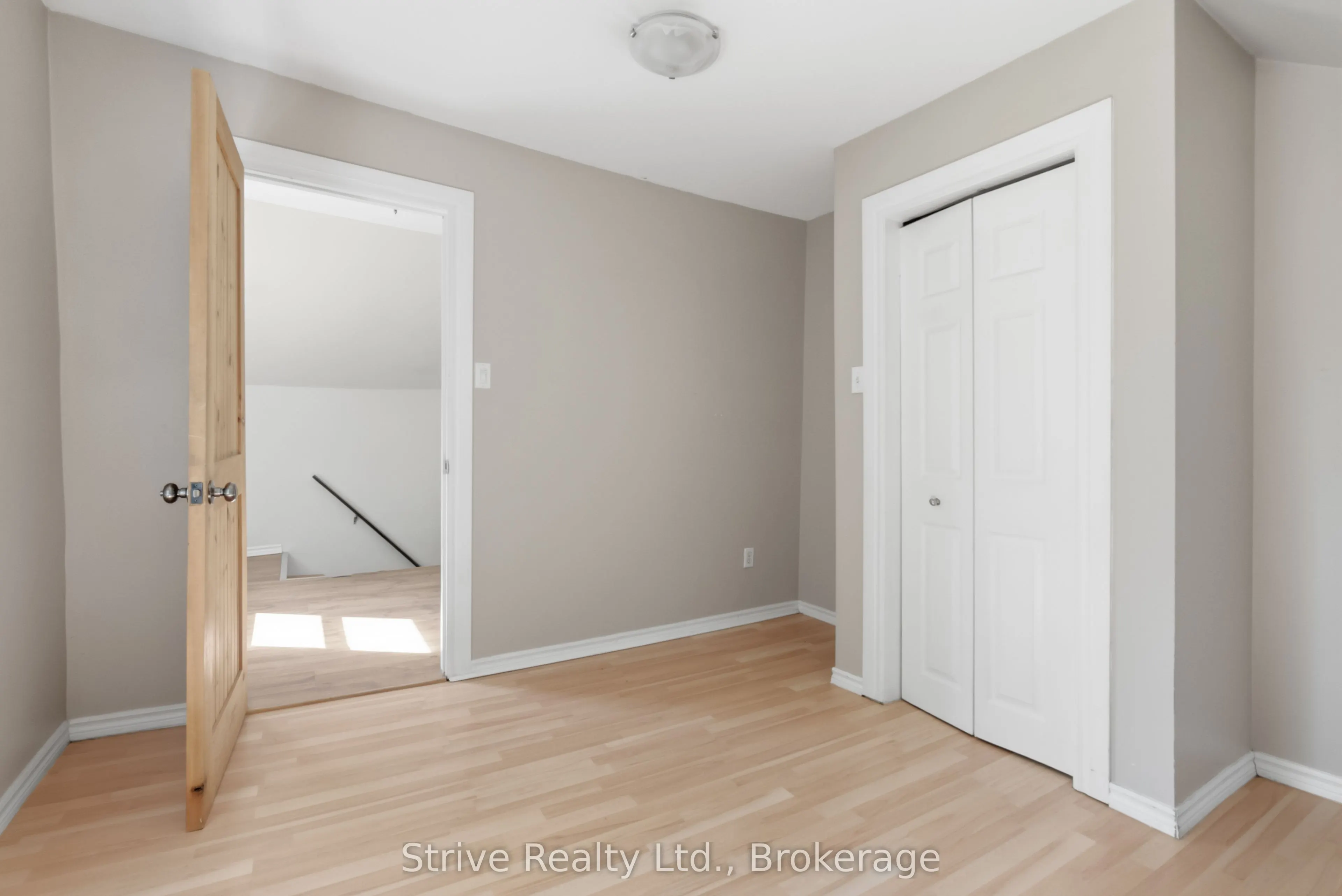 116 Concession Street W