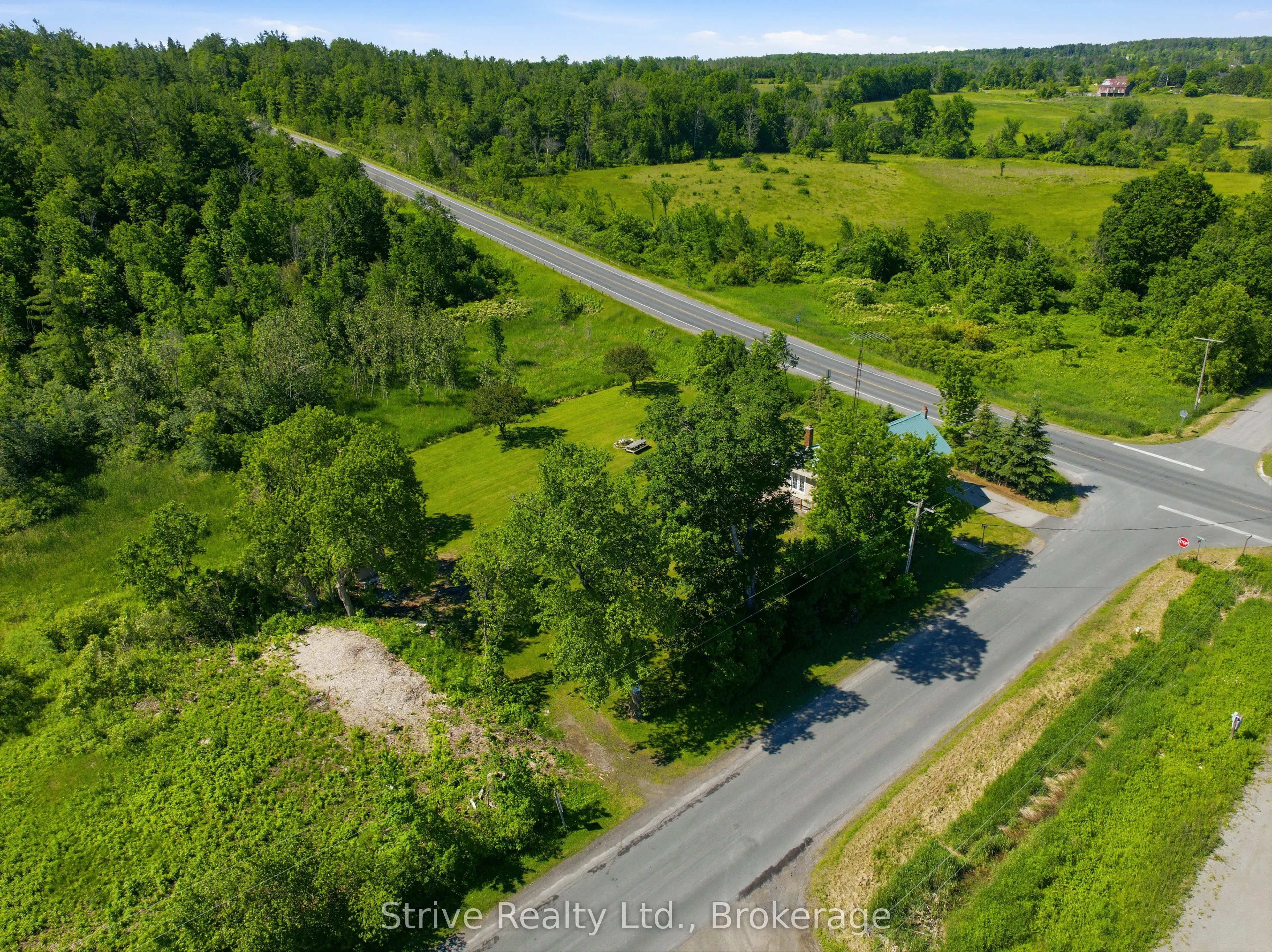 116 Concession Street W