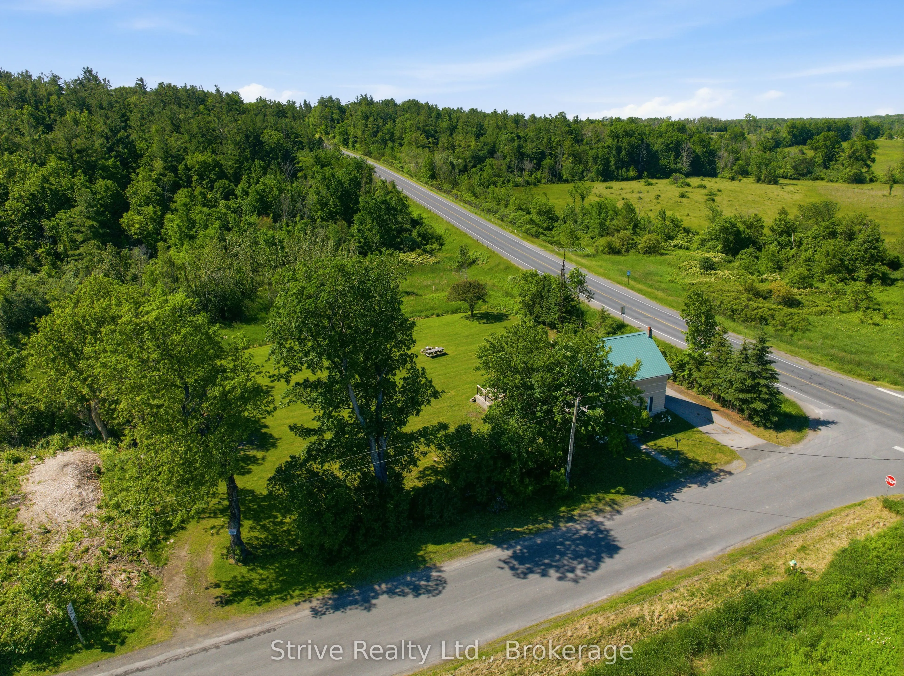 116 Concession Street W