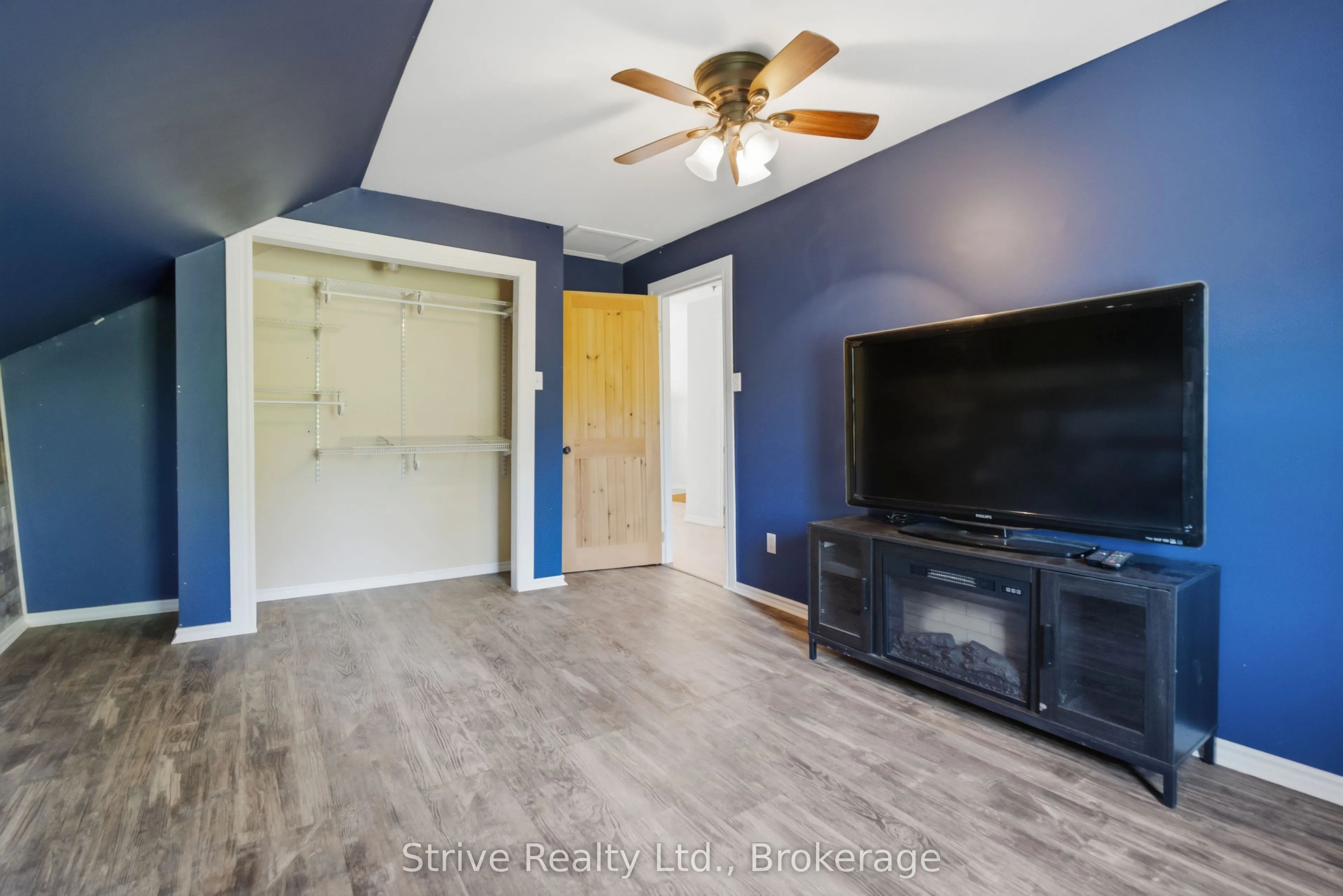 116 Concession Street W