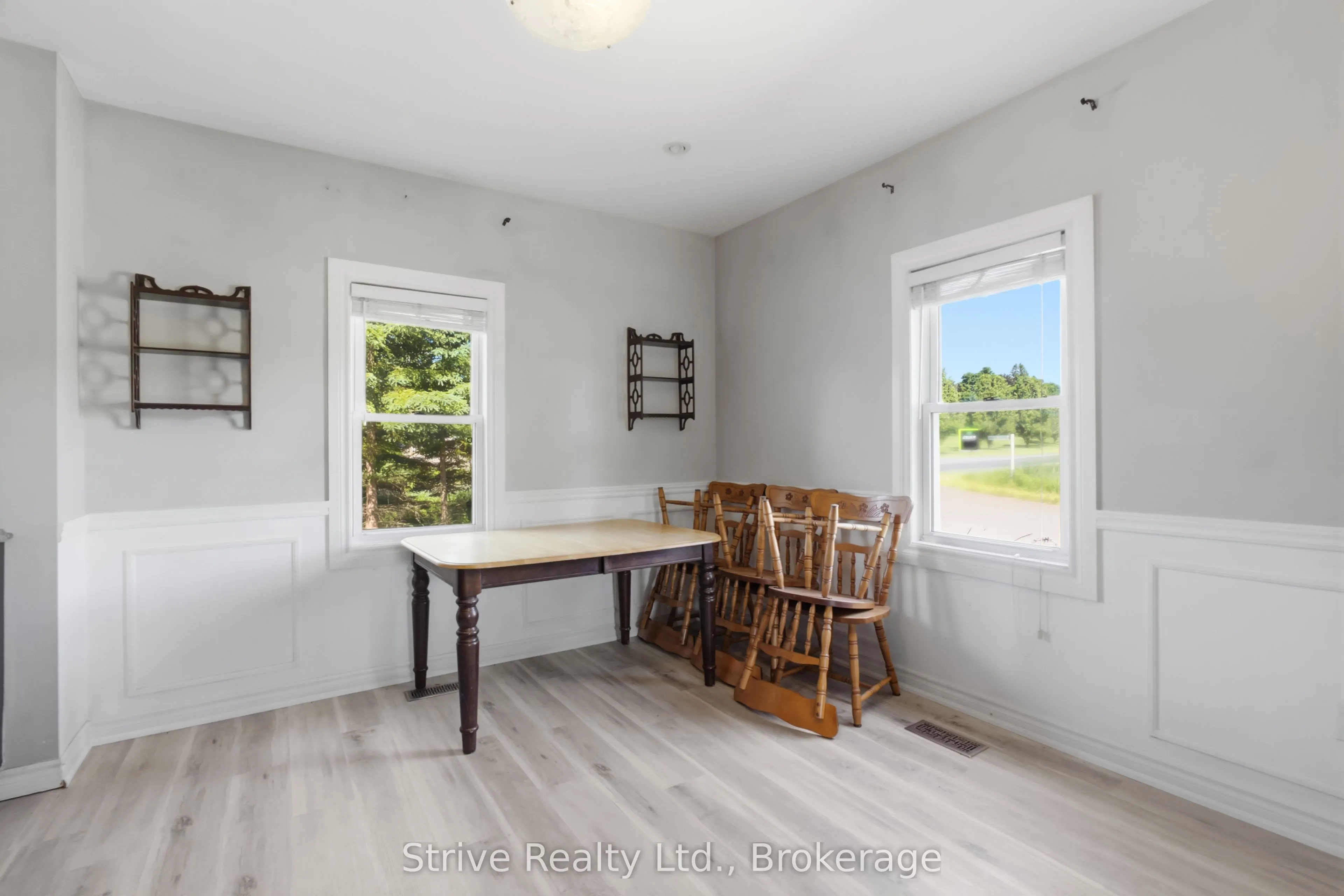 116 Concession Street W