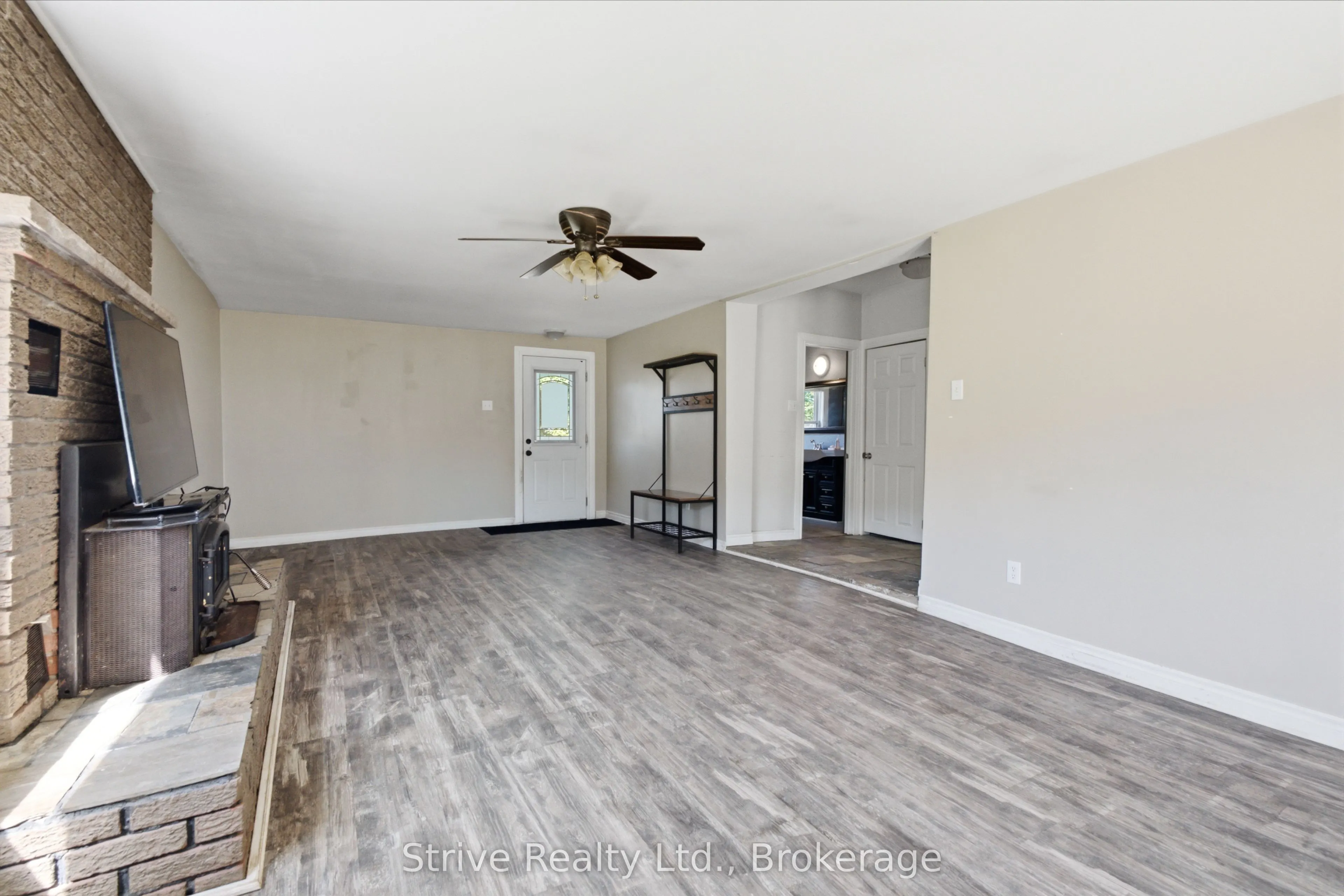 116 Concession Street W