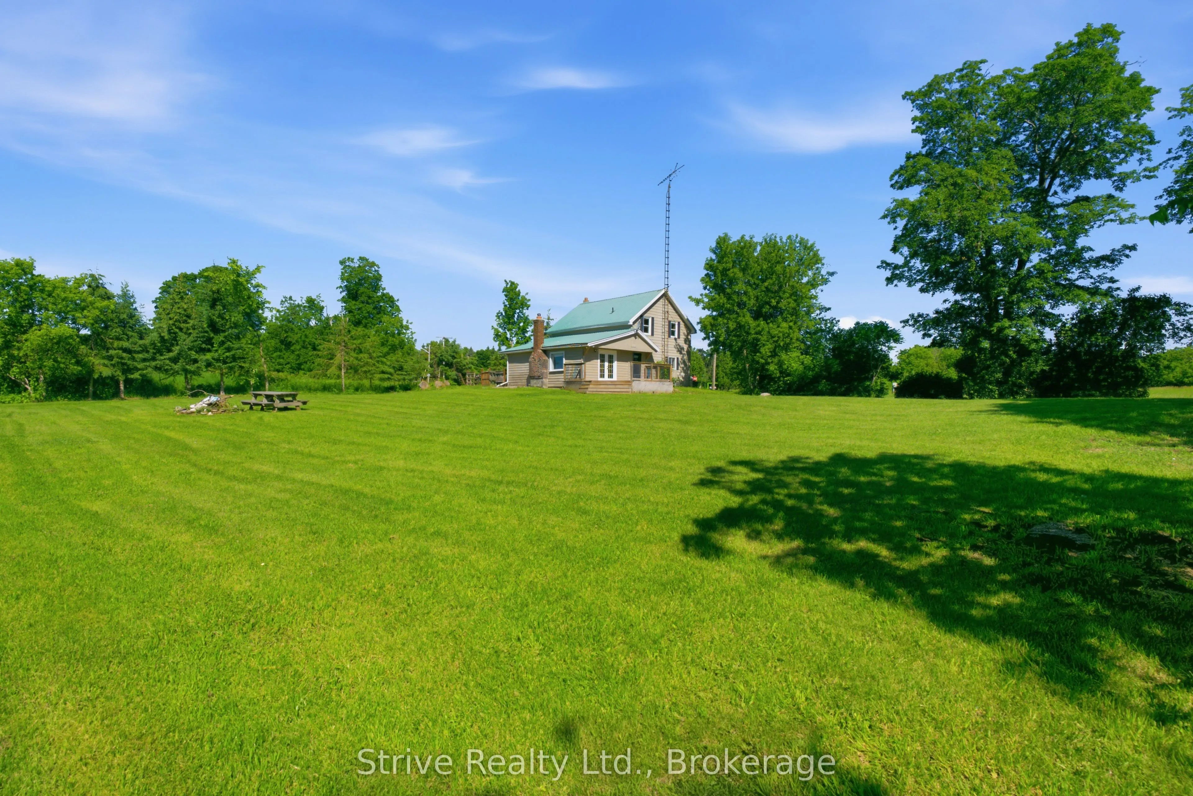 116 Concession Street W