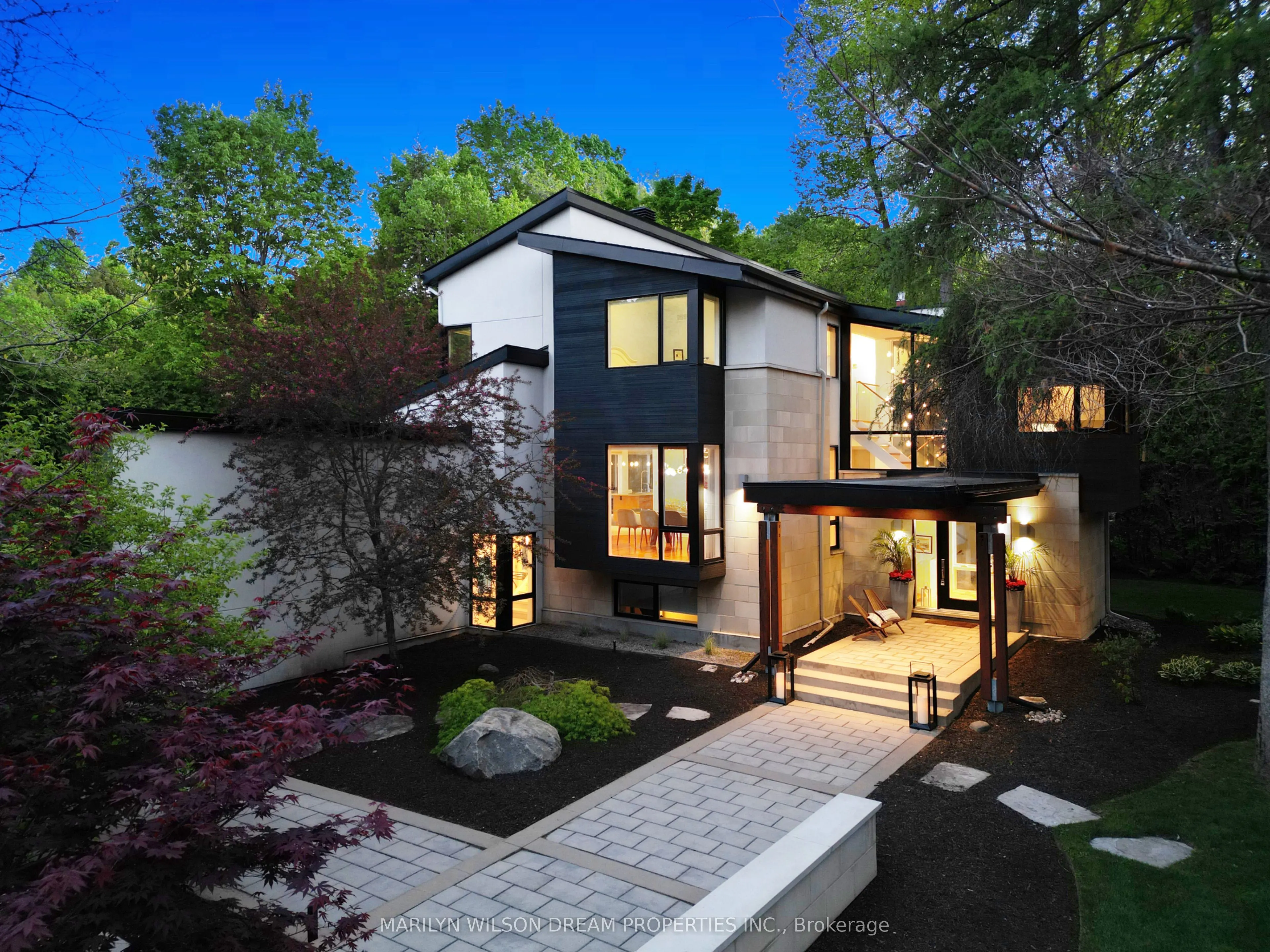 10 Burrows Road