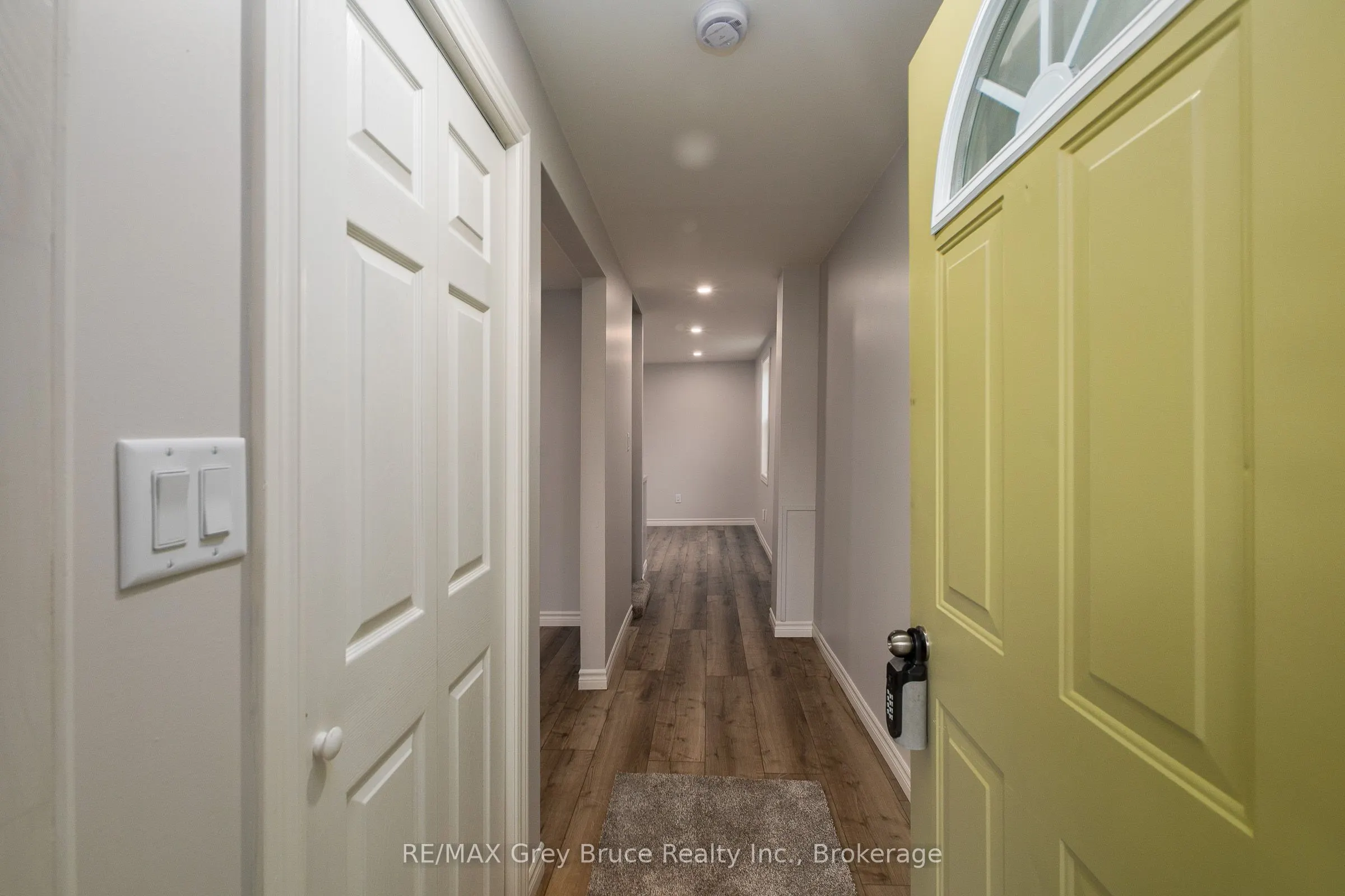 1131 3rd Avenue W