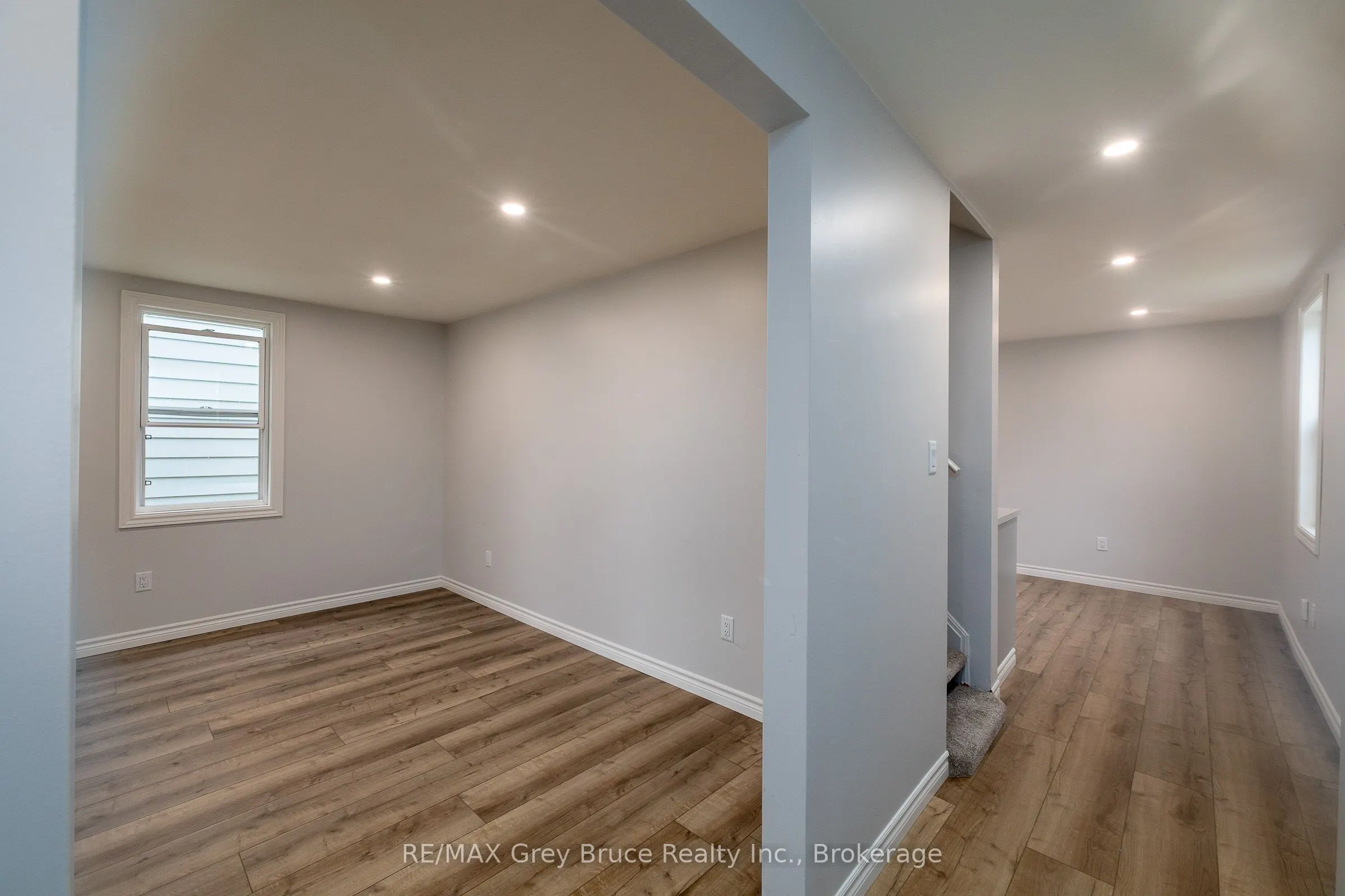 1131 3rd Avenue W