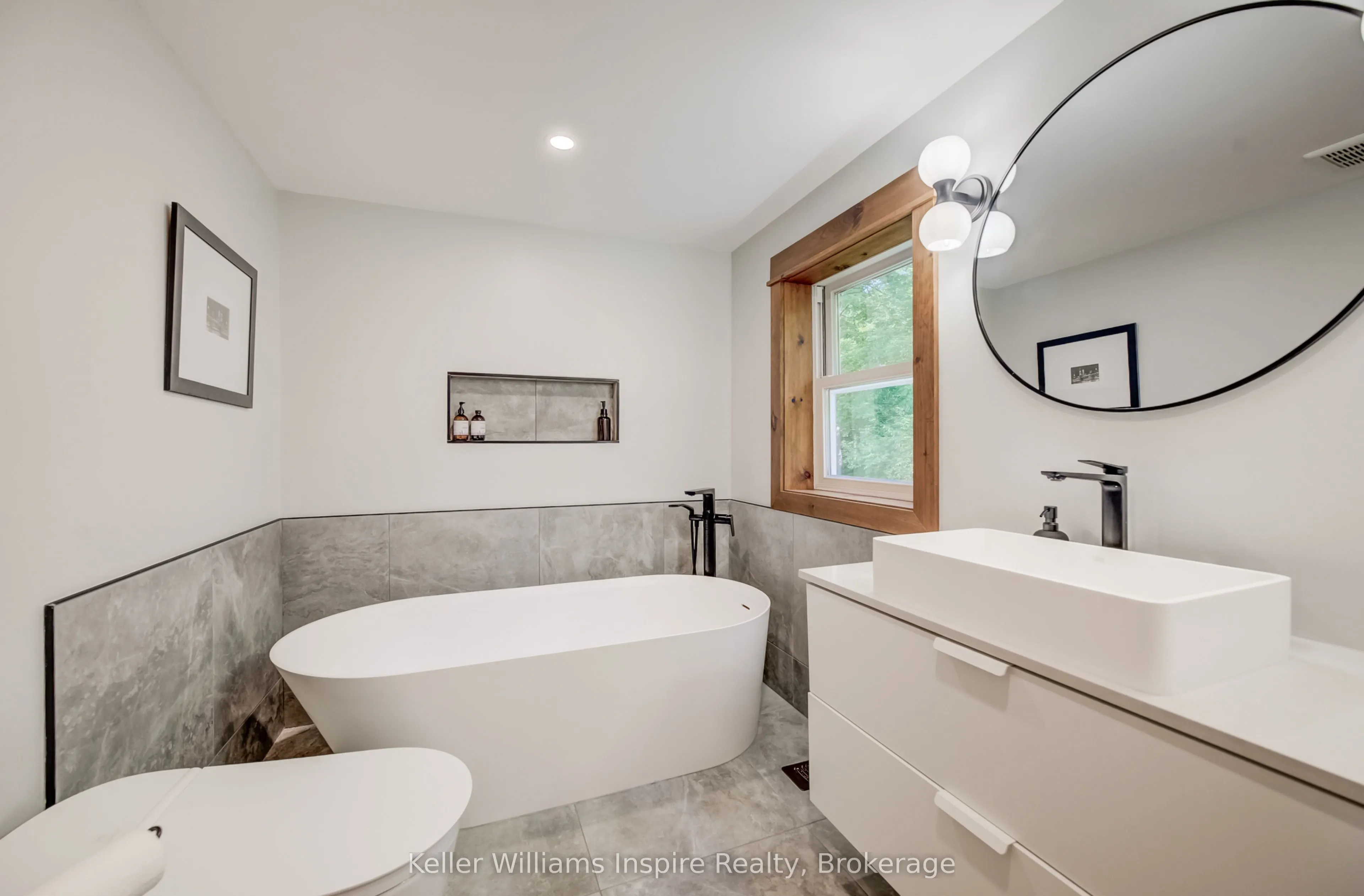 492513 Southgate Sideroad 49