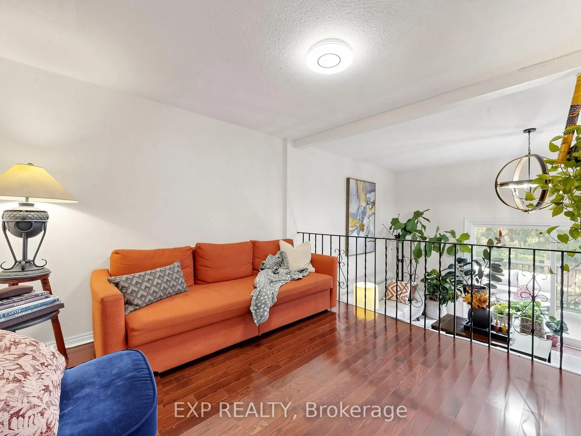 91 LIVINGSTON Avenue #12