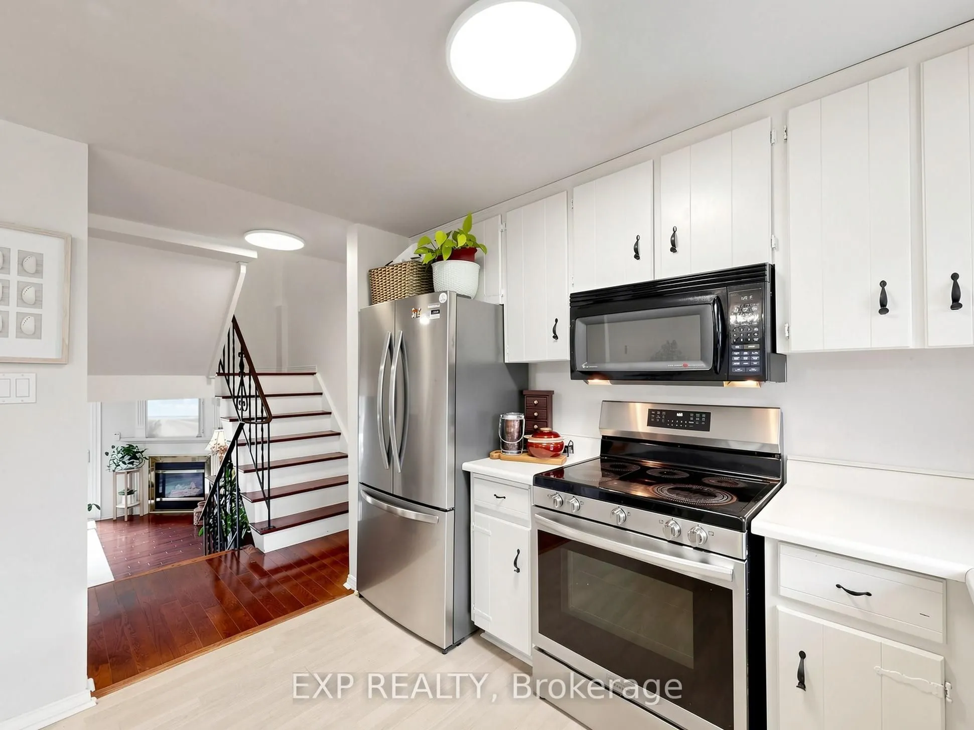 91 LIVINGSTON Avenue #12