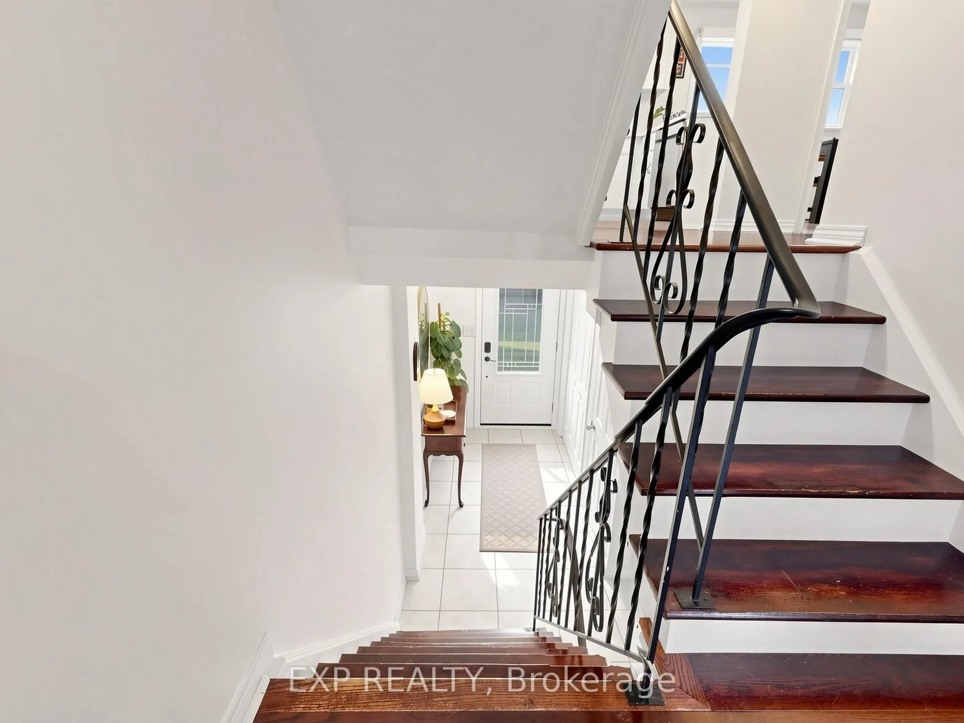 91 LIVINGSTON Avenue #12