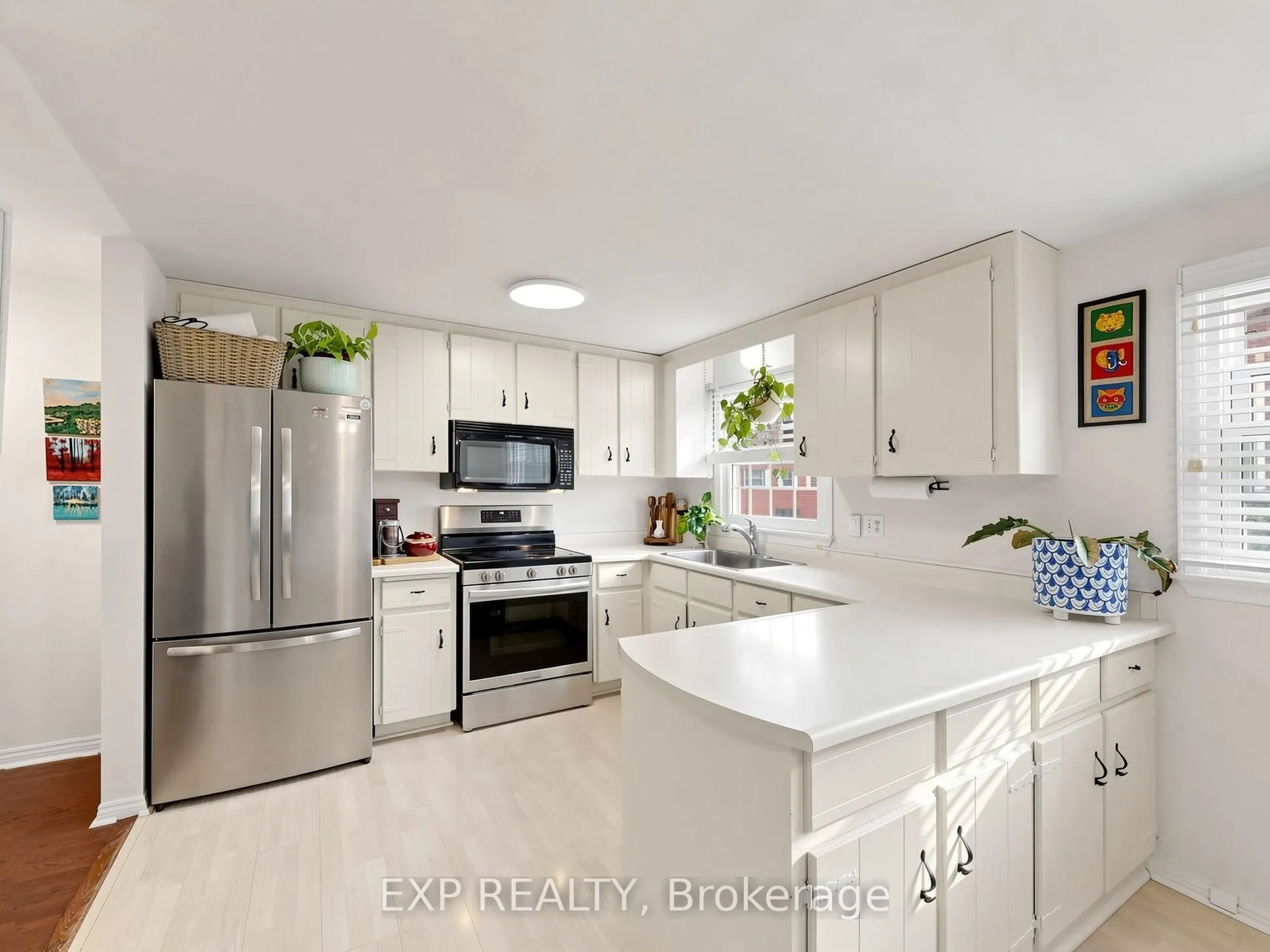91 LIVINGSTON Avenue #12