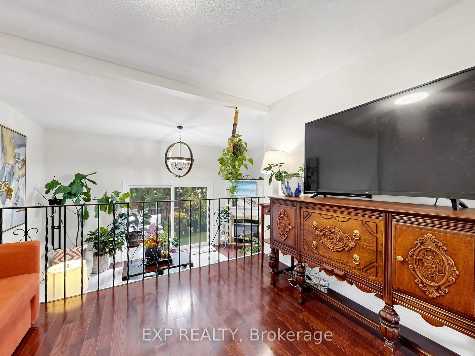 91 LIVINGSTON Avenue #12