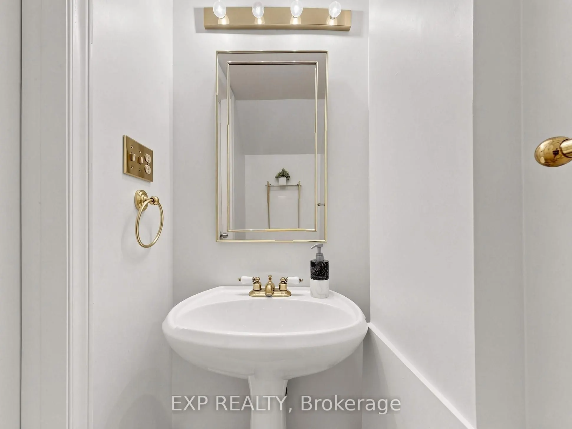 91 LIVINGSTON Avenue #12