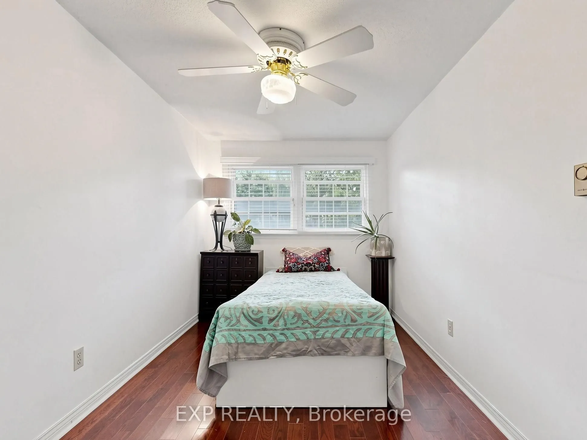 91 LIVINGSTON Avenue #12