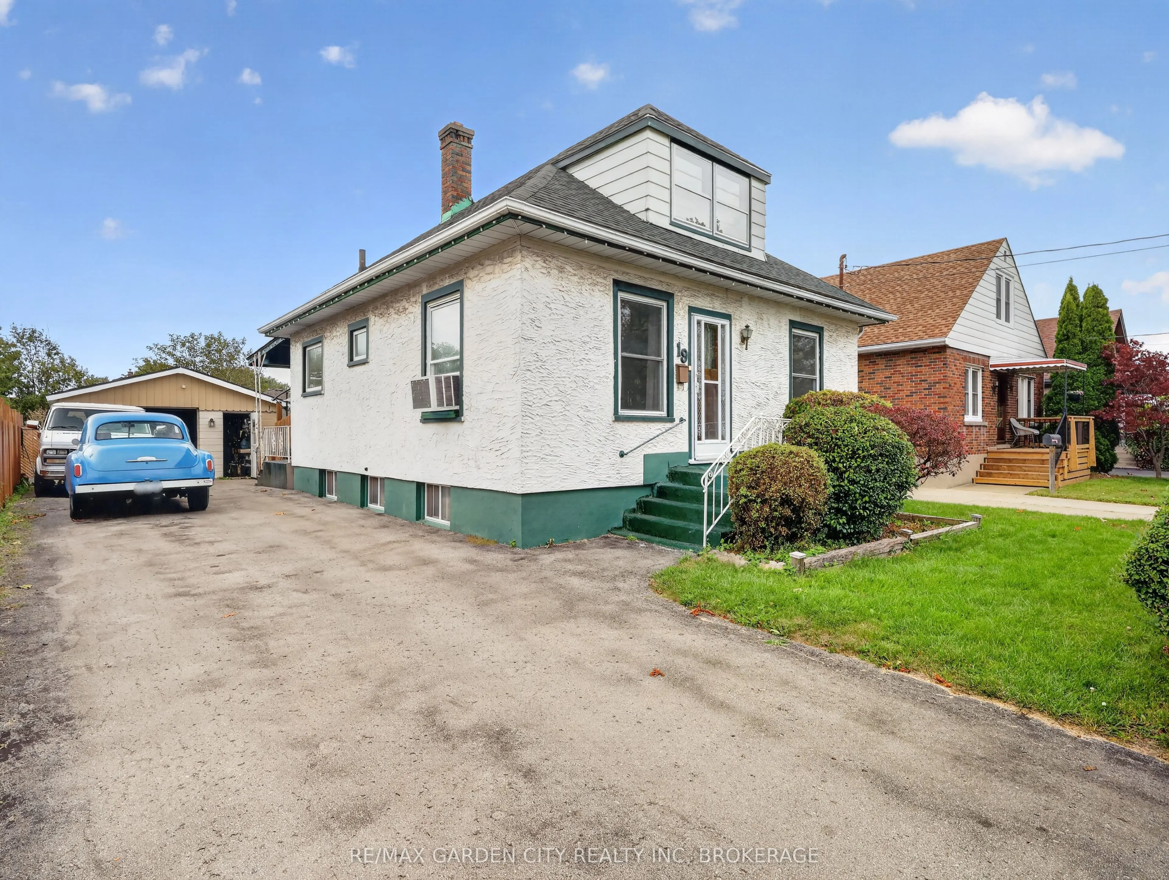 19 Cunningham Street