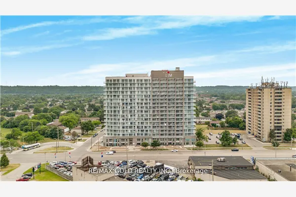2782 Barton Street E #803